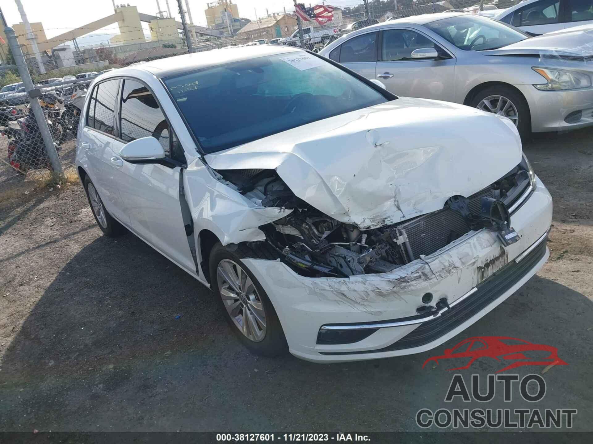 VOLKSWAGEN GOLF 2019 - 3VWG57AU3KM000775