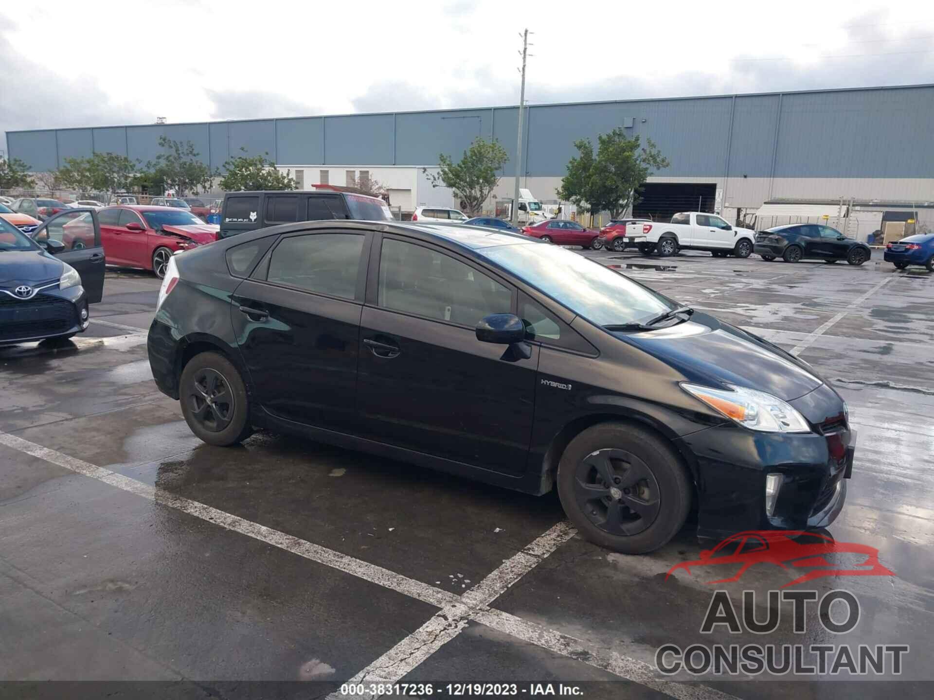 TOYOTA PRIUS 2015 - JTDKN3DU9F0438629