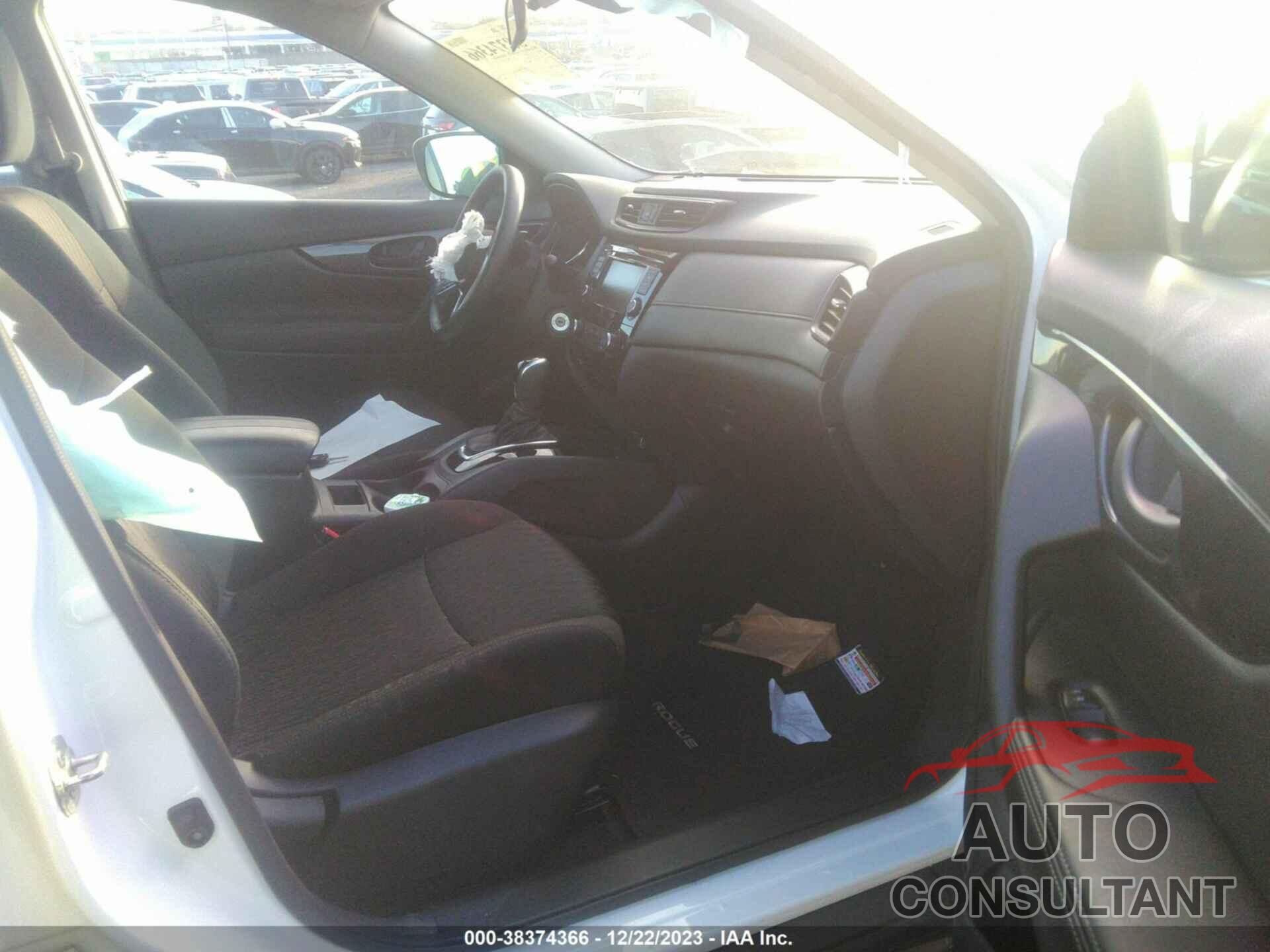 NISSAN ROGUE 2020 - 5N1AT2MV7LC795589