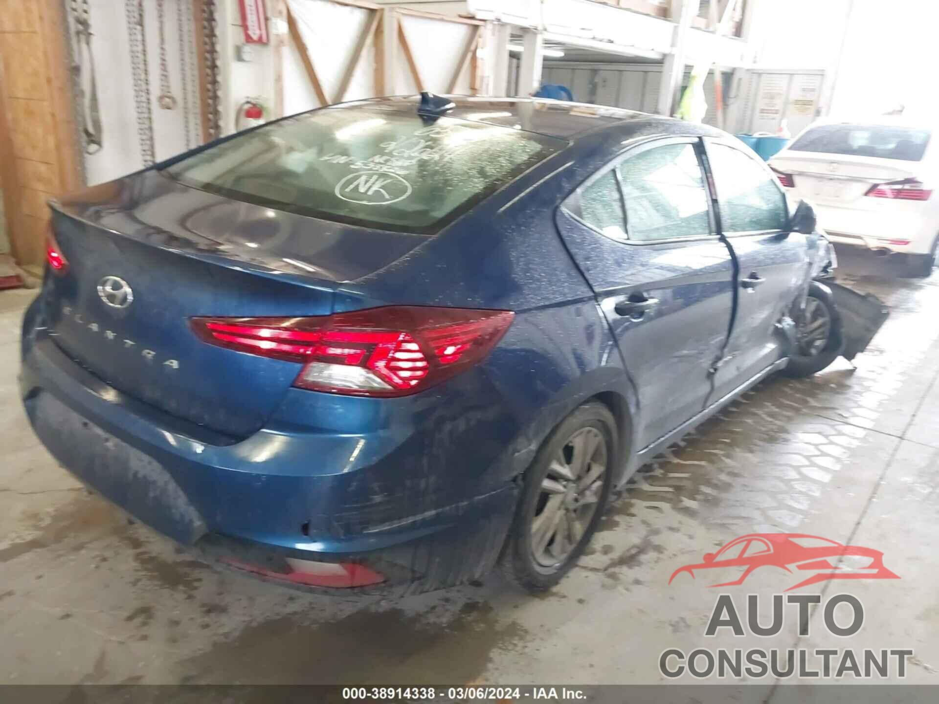 HYUNDAI ELANTRA 2020 - 5NPD84LF8LH538826