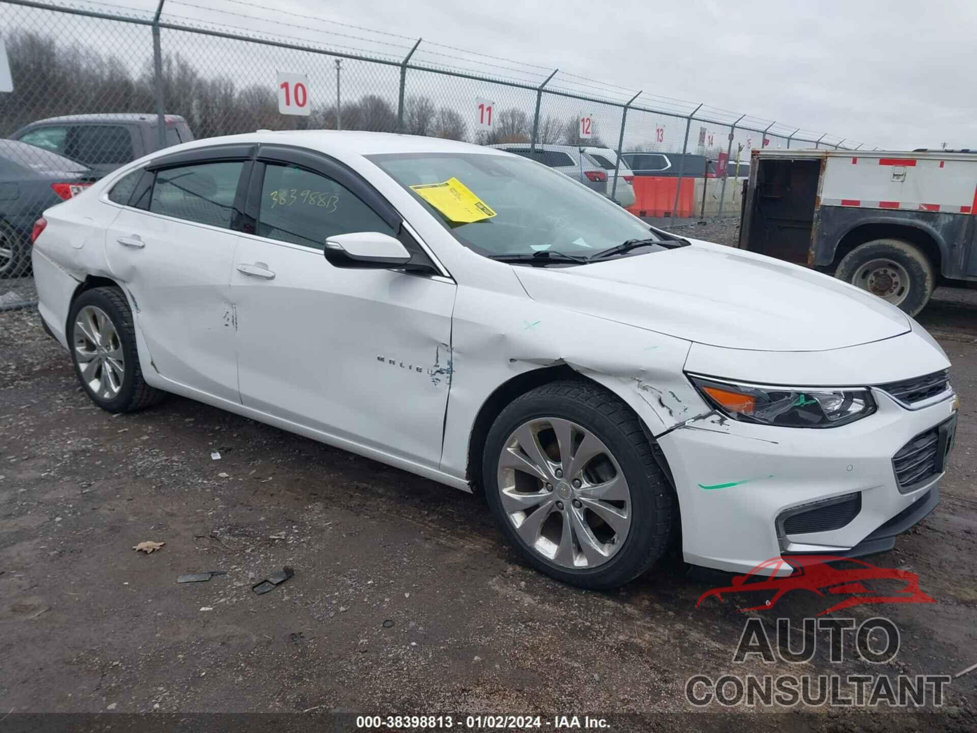 CHEVROLET MALIBU 2017 - 1G1ZH5SX5HF258698