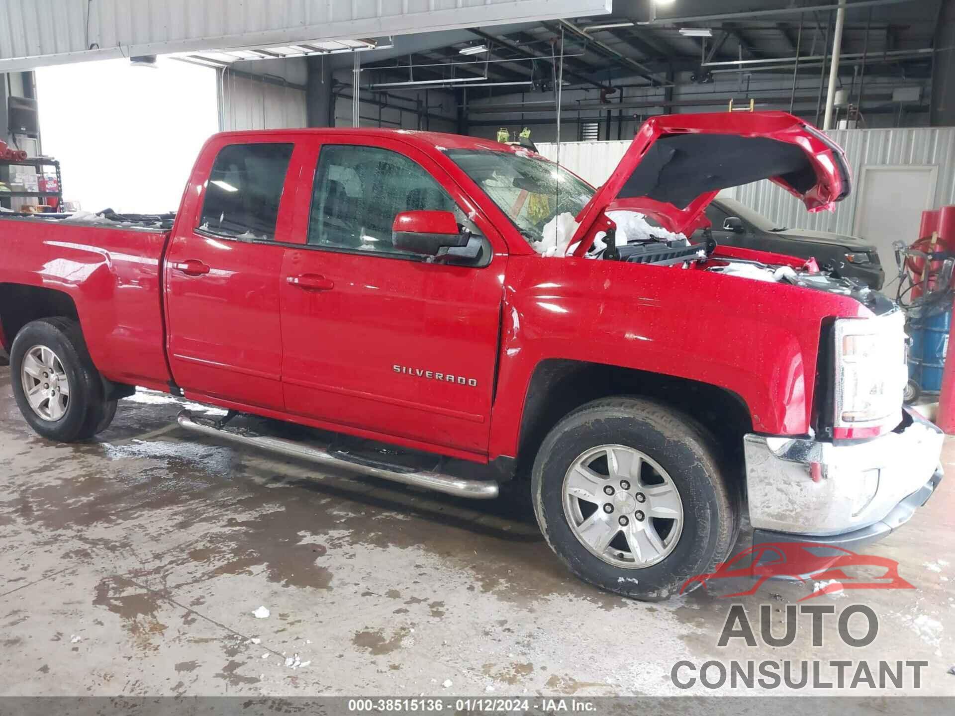 CHEVROLET SILVERADO 2018 - 1GCRCREH7JZ309009