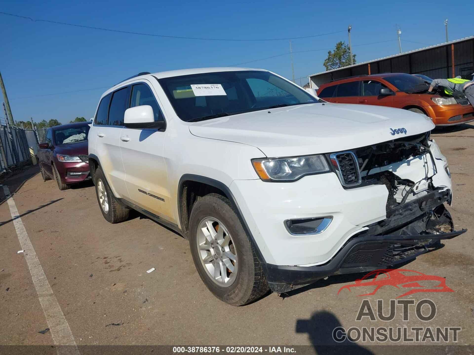 JEEP GRAND CHEROKEE 2018 - 1C4RJEAG1JC131631
