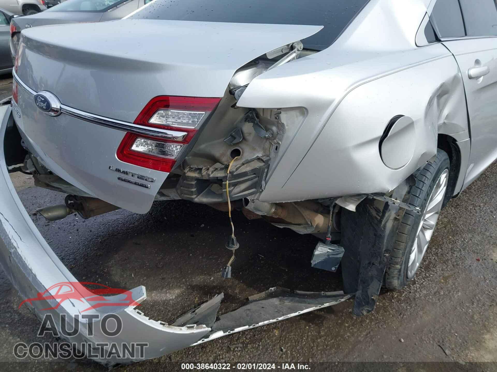 FORD TAURUS 2017 - 1FAHP2F85HG102572
