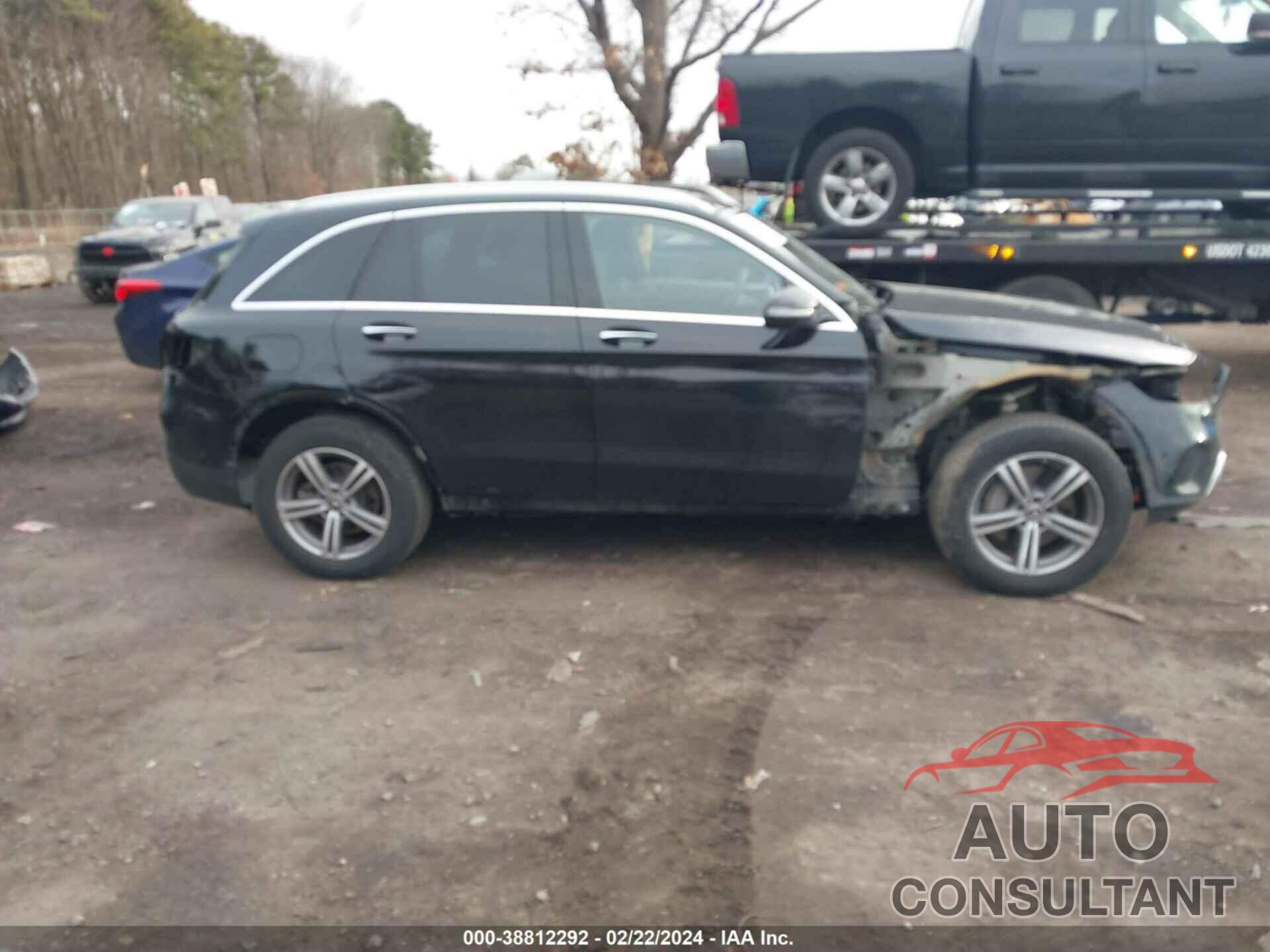 MERCEDES-BENZ GLC 300 2021 - W1N0G8EB8MV280076