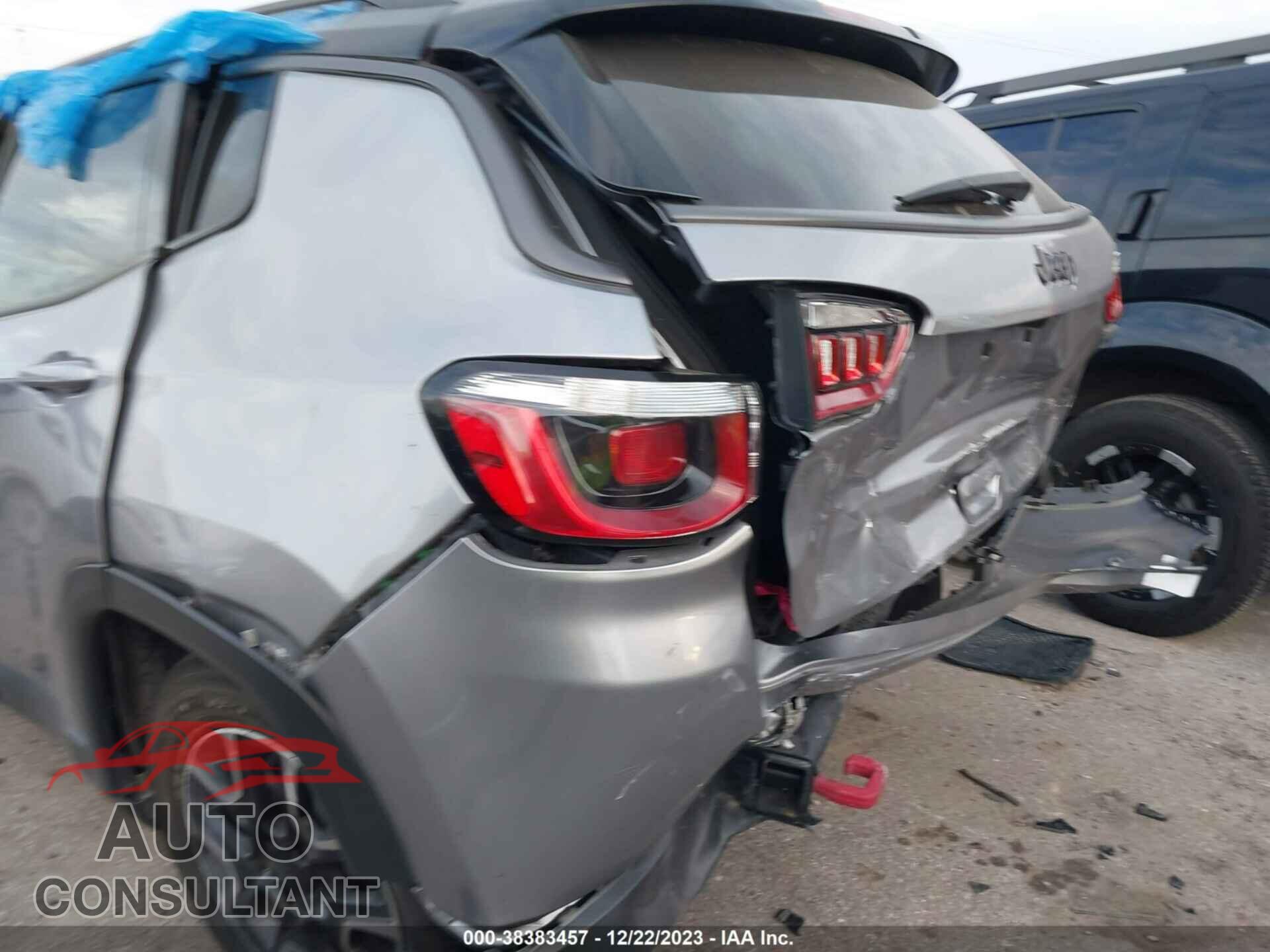 JEEP COMPASS 2019 - 3C4NJDDB2KT765562