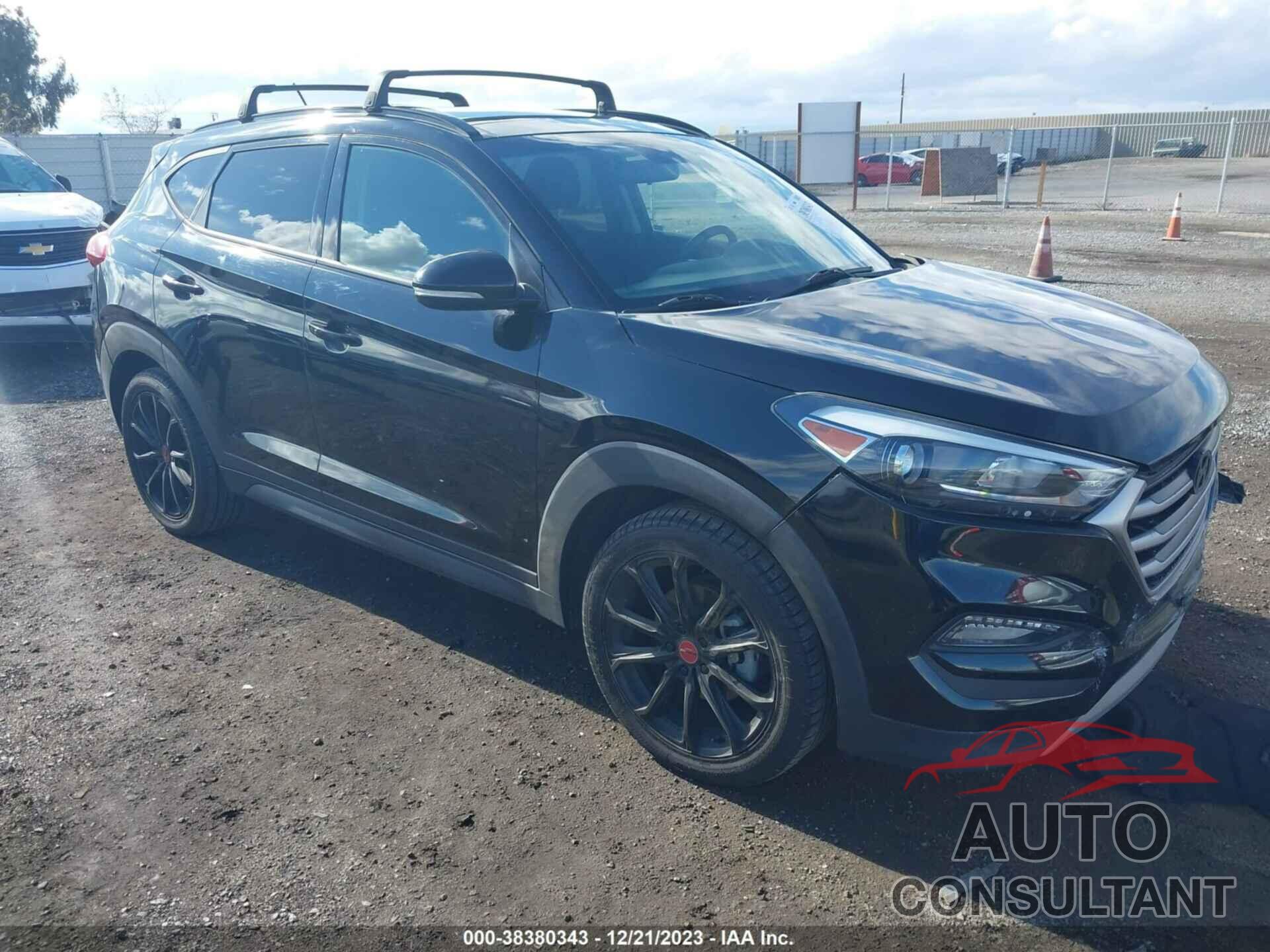 HYUNDAI TUCSON 2017 - KM8J33A22HU520178