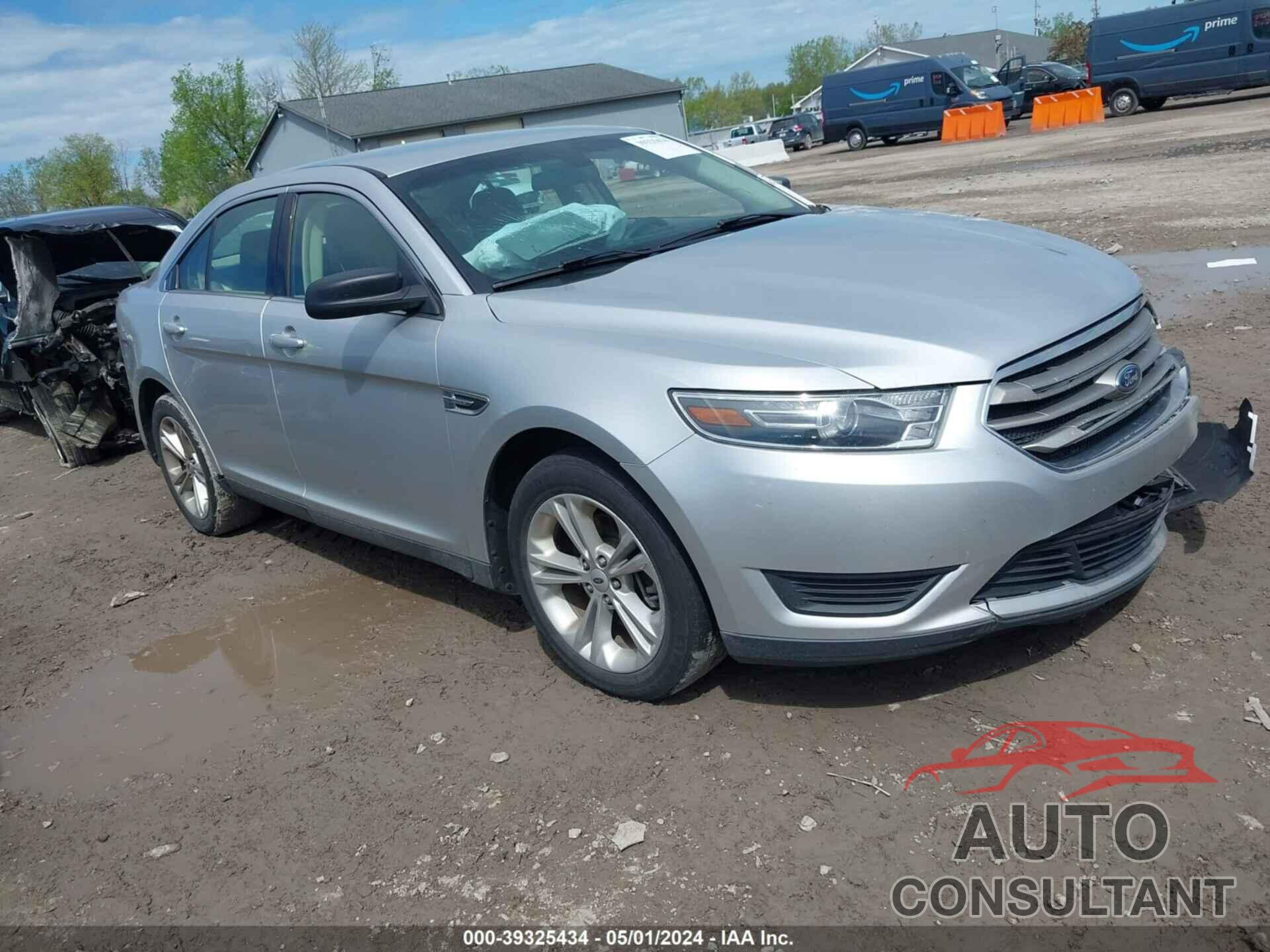 FORD TAURUS 2018 - 1FAHP2D8XJG136791