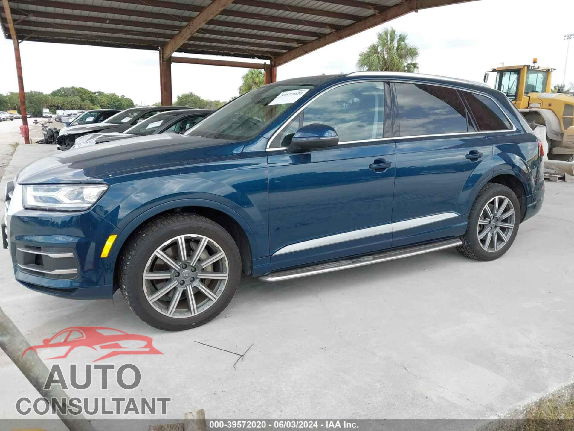 AUDI Q7 2018 - WA1LAAF71JD045974