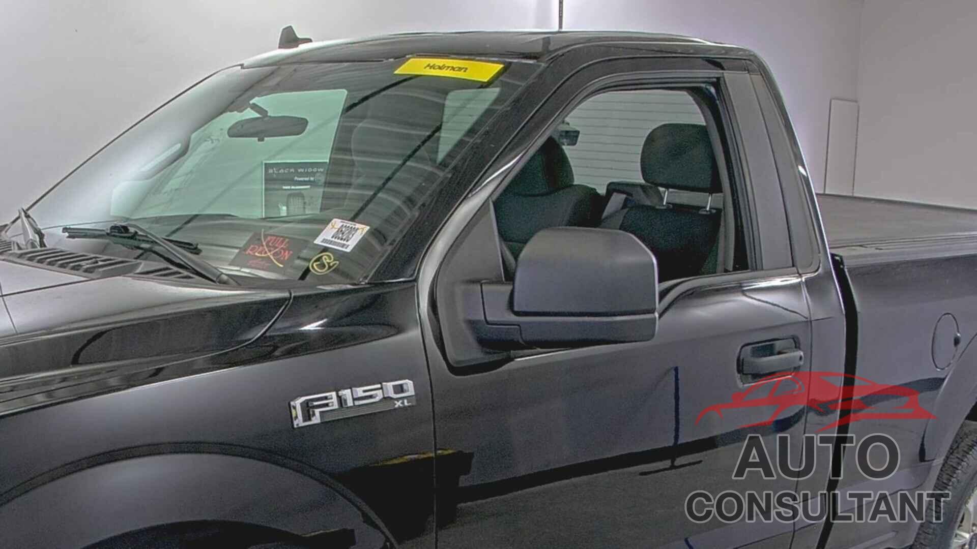 FORD F-150 2020 - 1FTMF1EB1LKF20796