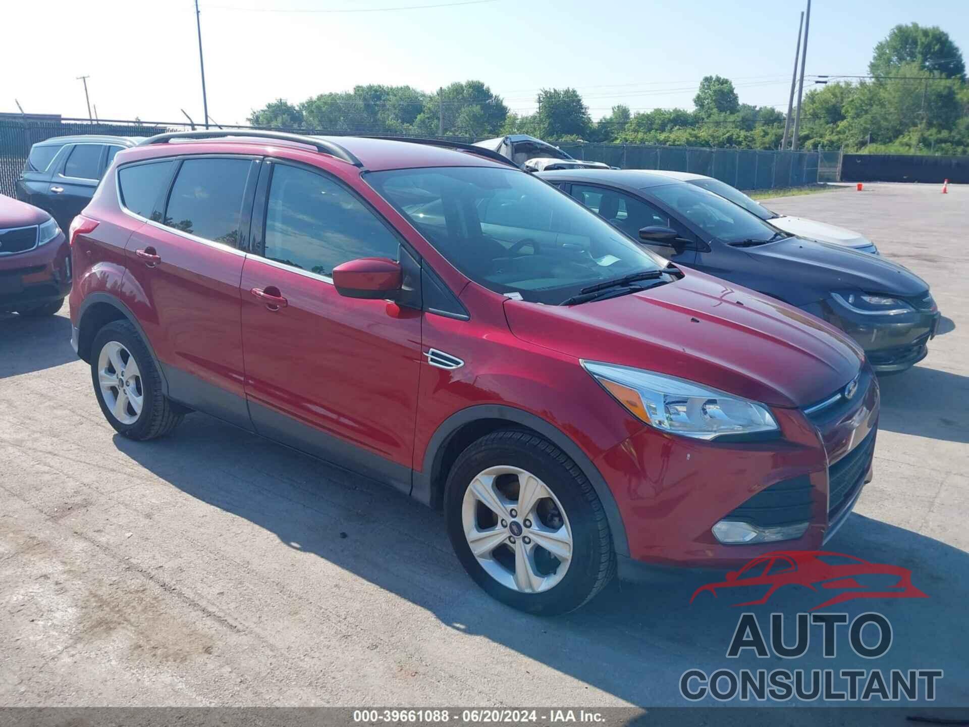 FORD ESCAPE 2016 - 1FMCU0GX1GUC75976