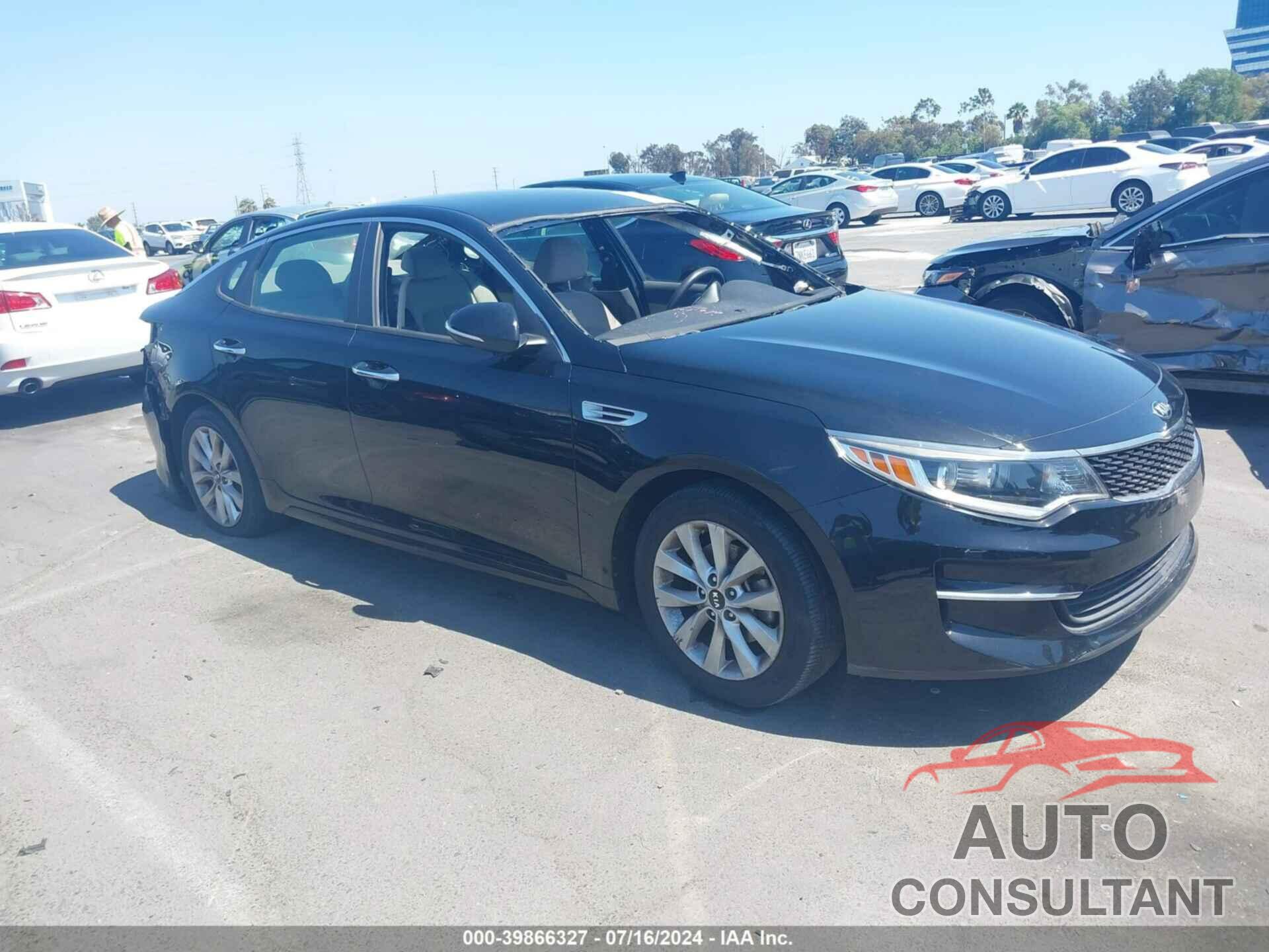 KIA OPTIMA 2018 - 5XXGT4L32JG267465