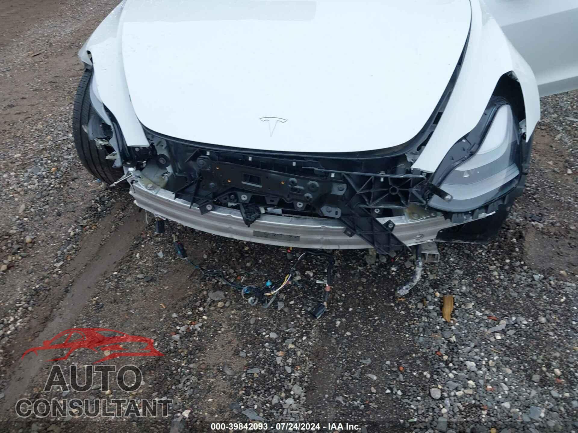 TESLA MODEL 3 2022 - 5YJ3E1EB3NF206694