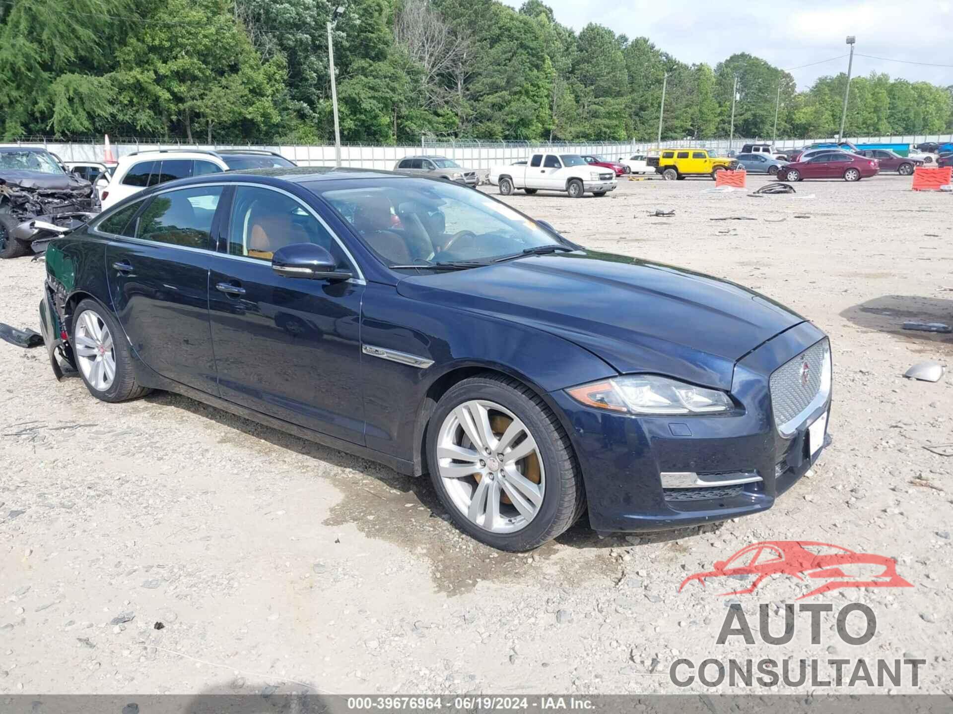 JAGUAR XJ 2016 - SAJWJ2GD1G8V93229