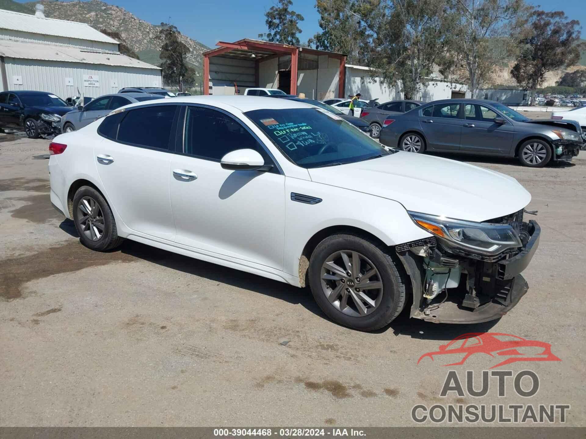 KIA OPTIMA 2020 - 5XXGT4L31LG392718