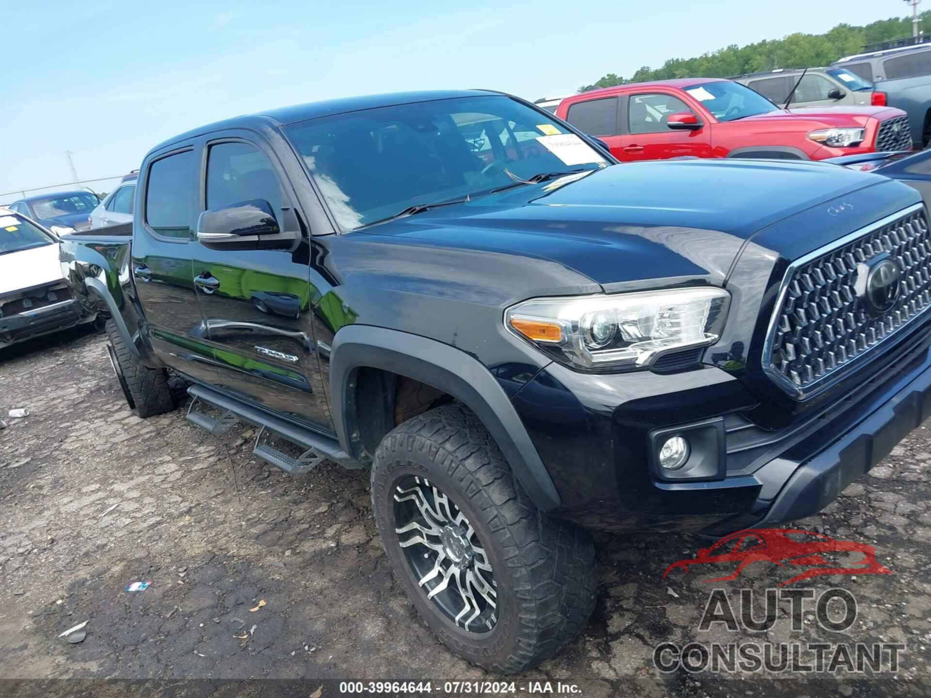 TOYOTA TACOMA 2018 - 5TFDZ5BN2JX033149