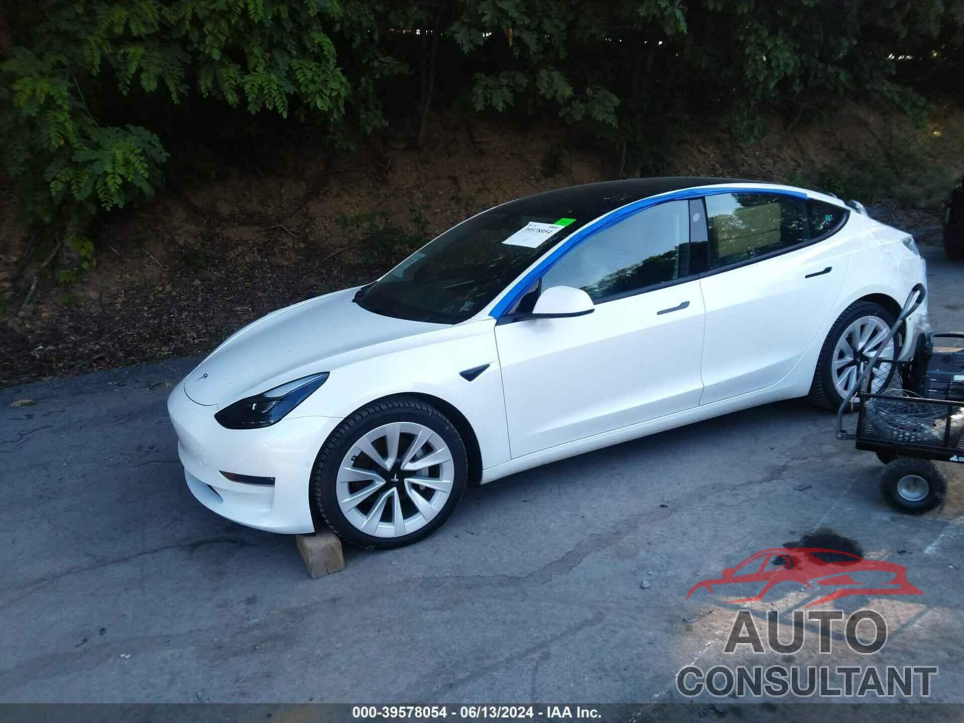 TESLA MODEL 3 2022 - 5YJ3E1EB3NF332778