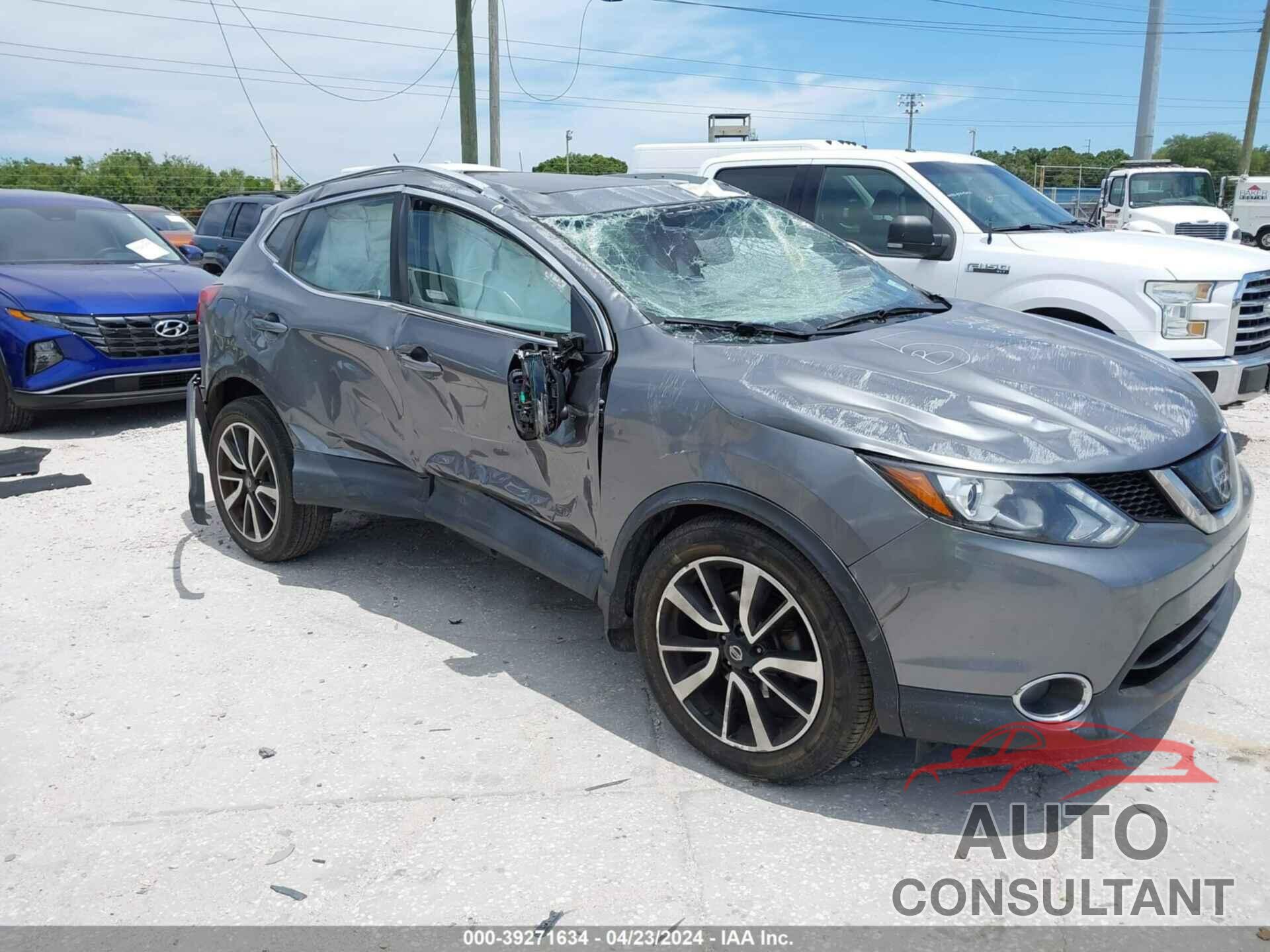 NISSAN ROGUE SPORT 2019 - JN1BJ1CR5KW627611