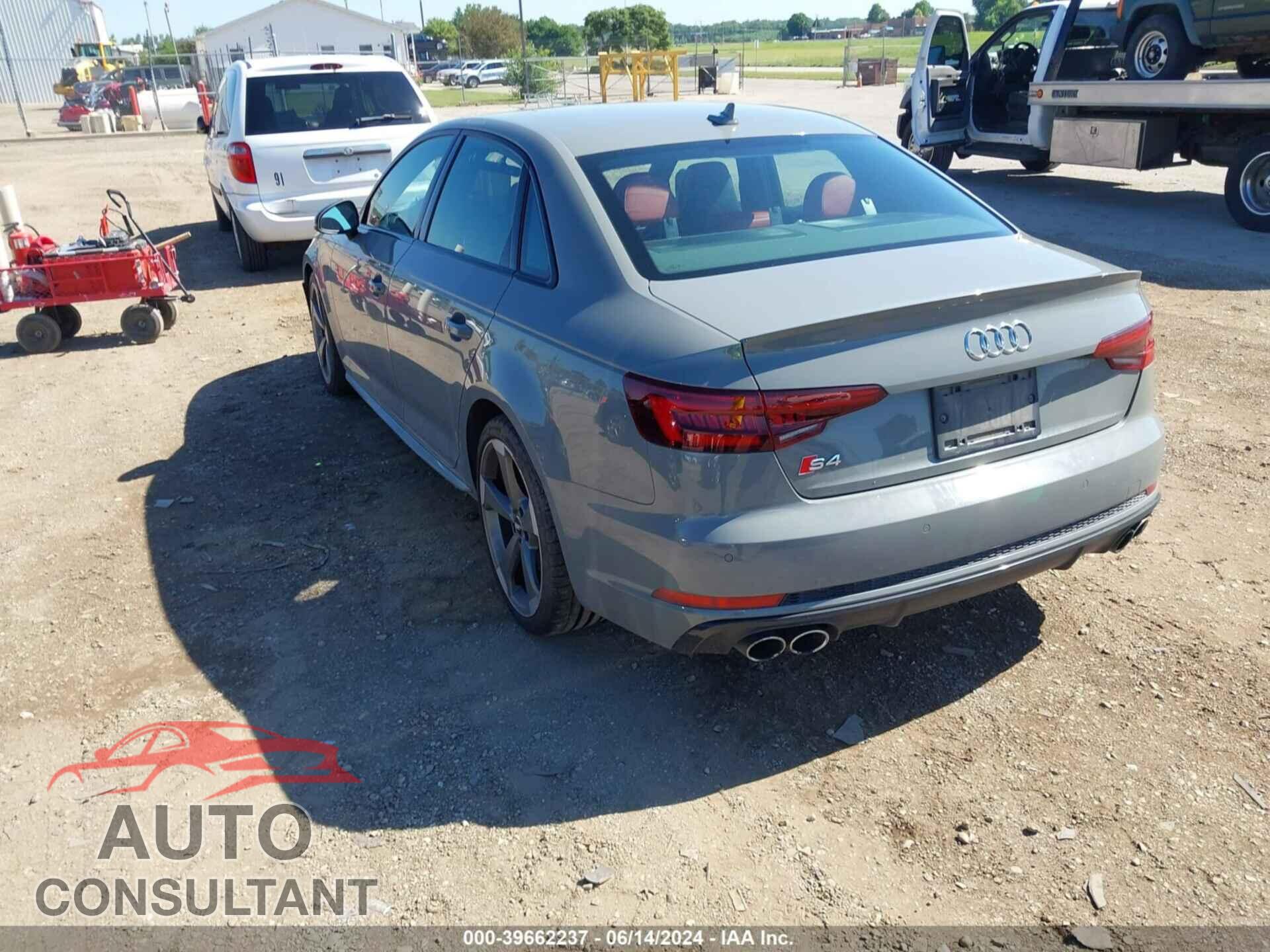 AUDI S4 2019 - WAUC4AF43KA078932