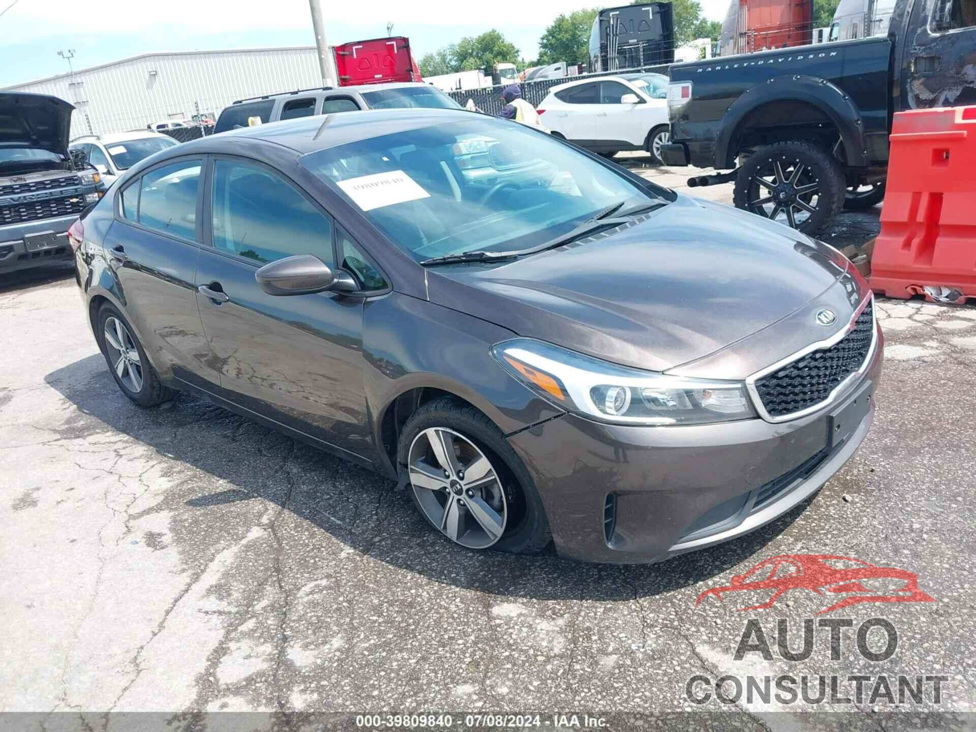 KIA FORTE 2018 - 3KPFL4A74JE226488