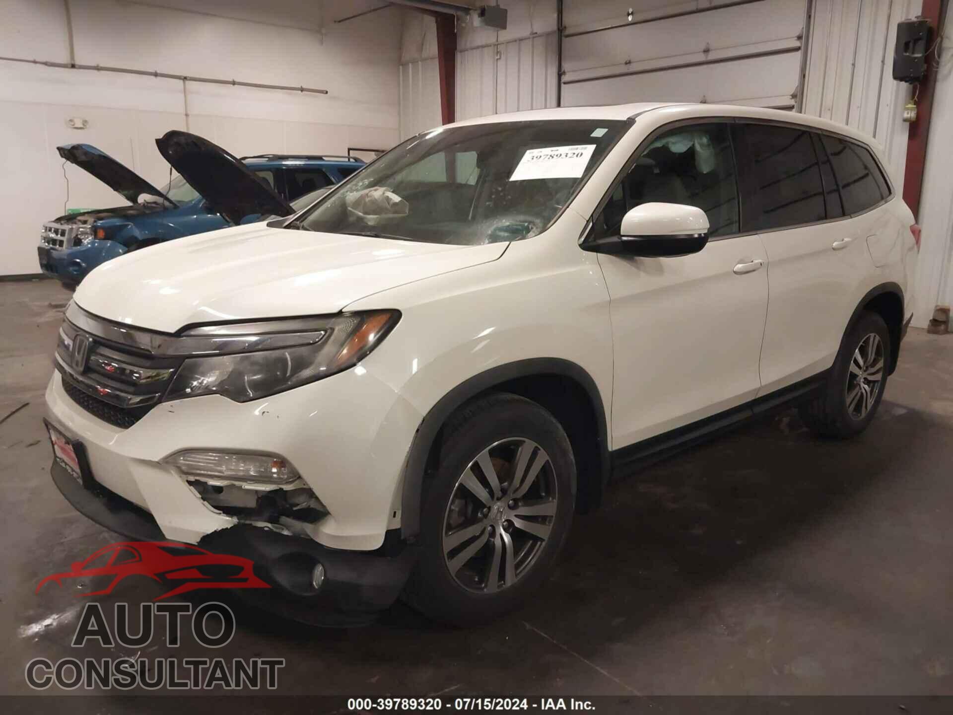 HONDA PILOT 2016 - 5FNYF6H65GB058081