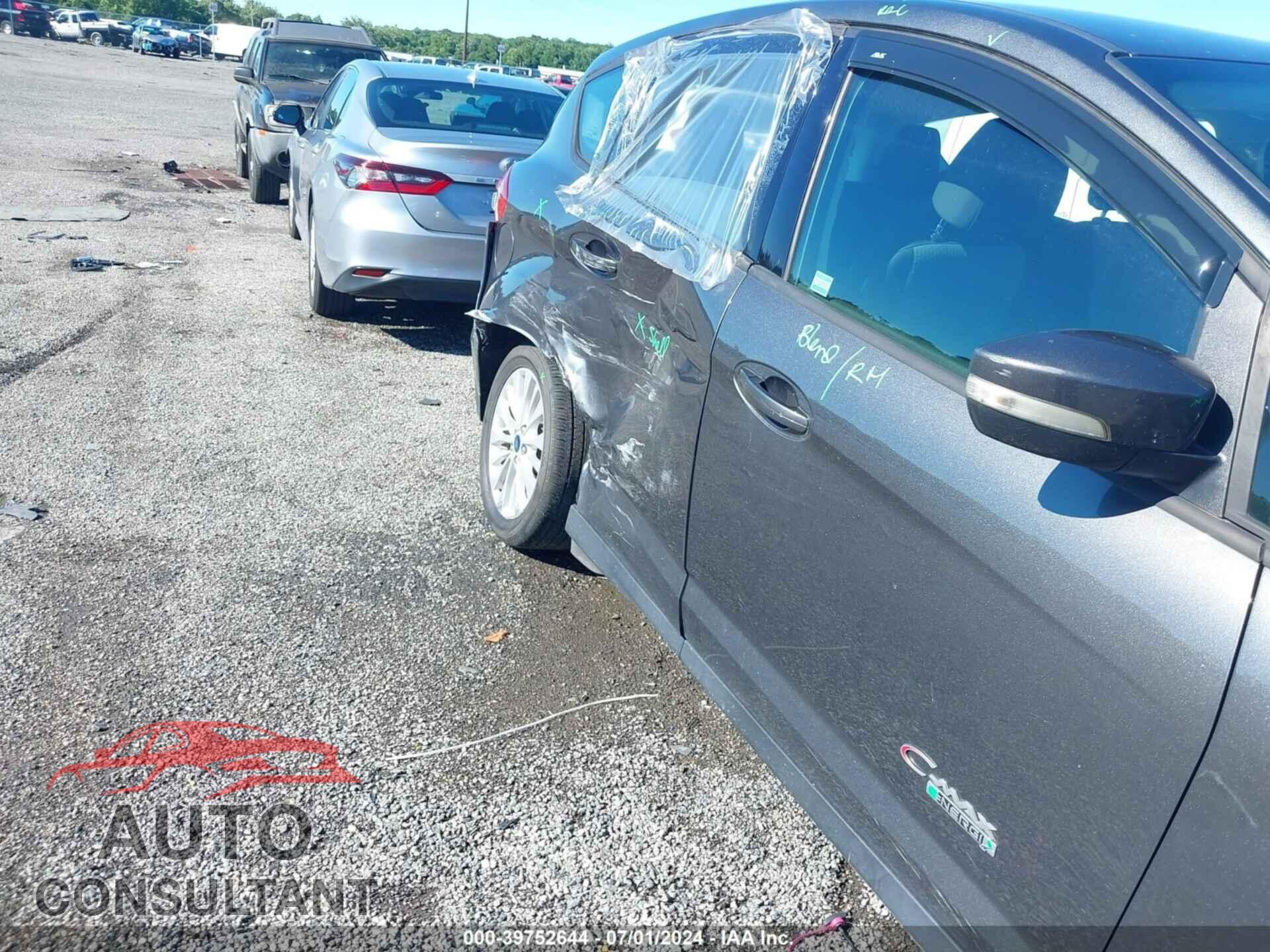 FORD C-MAX ENERGI 2017 - 1FADP5EU3HL112832