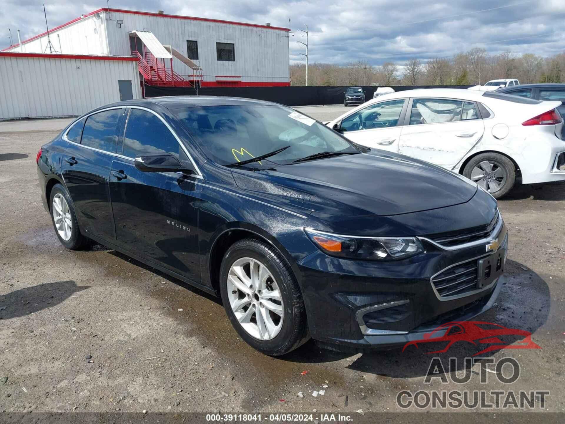 CHEVROLET MALIBU 2017 - 1G1ZE5ST4HF273747