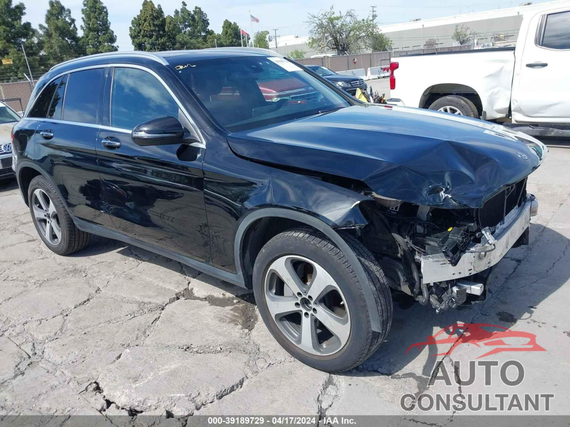 MERCEDES-BENZ GLC 300 2019 - WDC0G4KB8KV121697