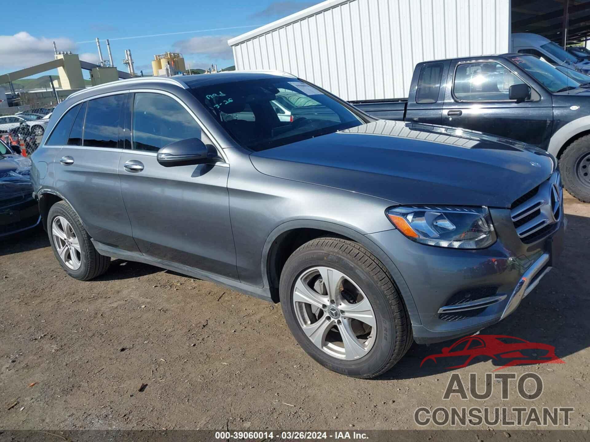MERCEDES-BENZ GLC 300 2017 - WDC0G4KB7HF252932
