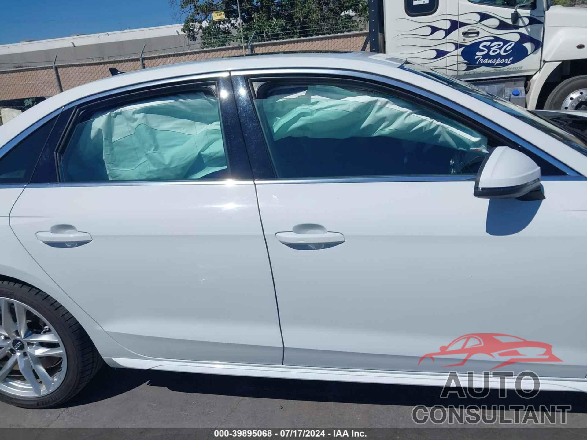 AUDI A4 2021 - WAUEAAF44MN006148