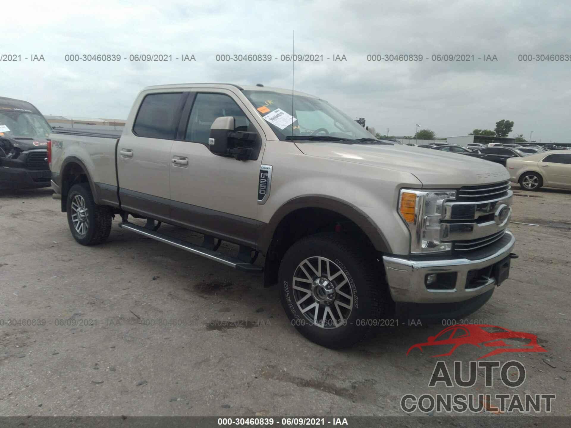 FORD SUPER DUTY F-250 SRW 2017 - 1FT7W2B69HEE70472