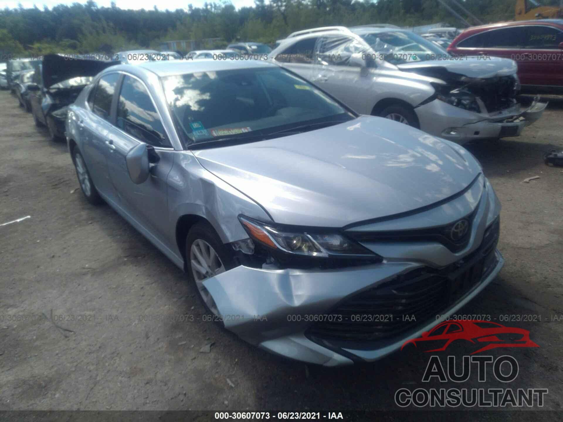 TOYOTA CAMRY 2020 - 4T1C11AK8LU948851