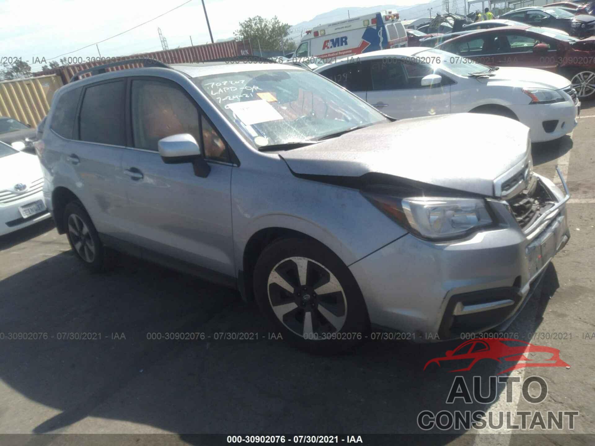 SUBARU FORESTER 2017 - JF2SJAJC5HH510301
