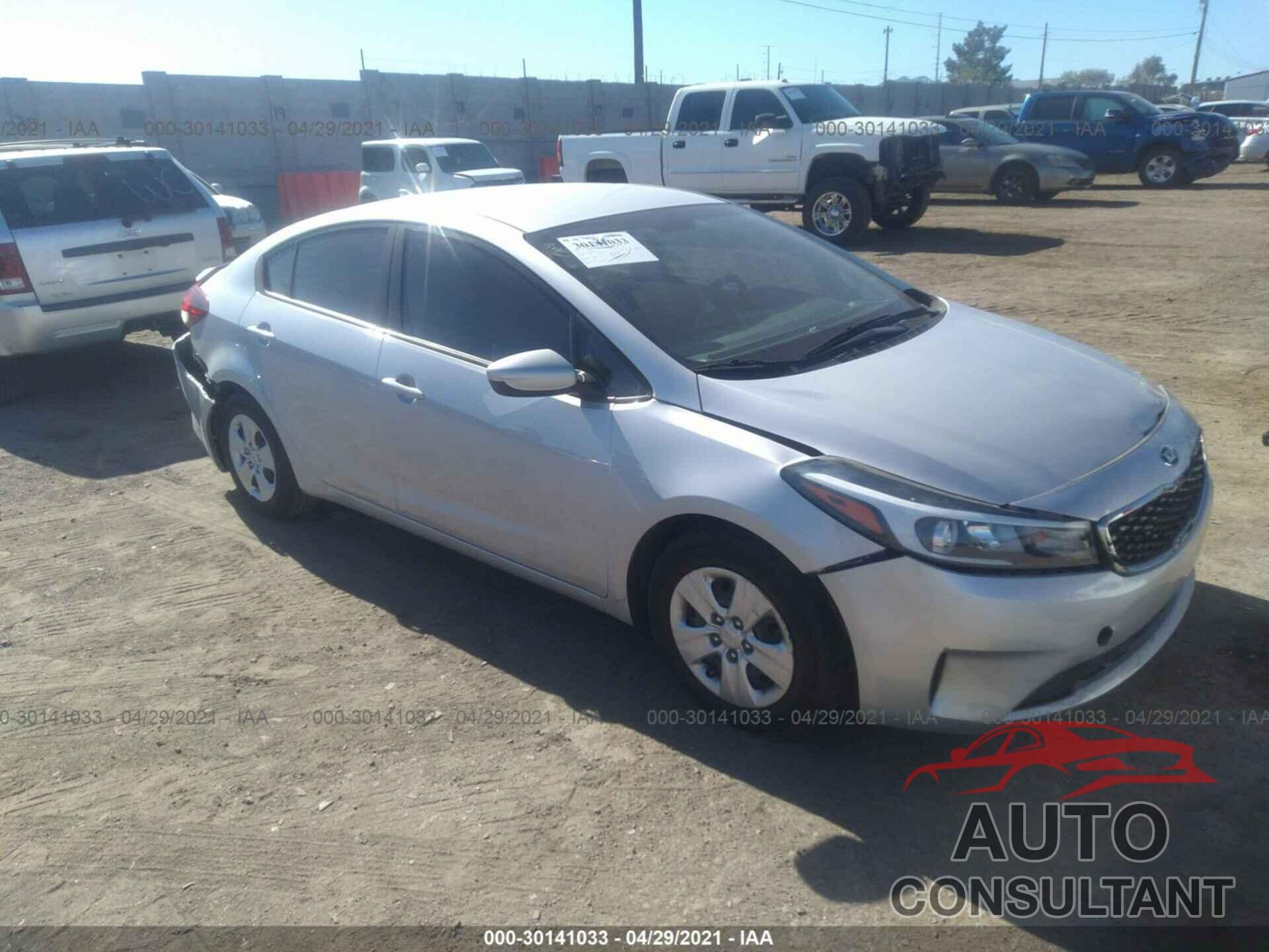 KIA FORTE 2018 - 3KPFK4A76JE188930