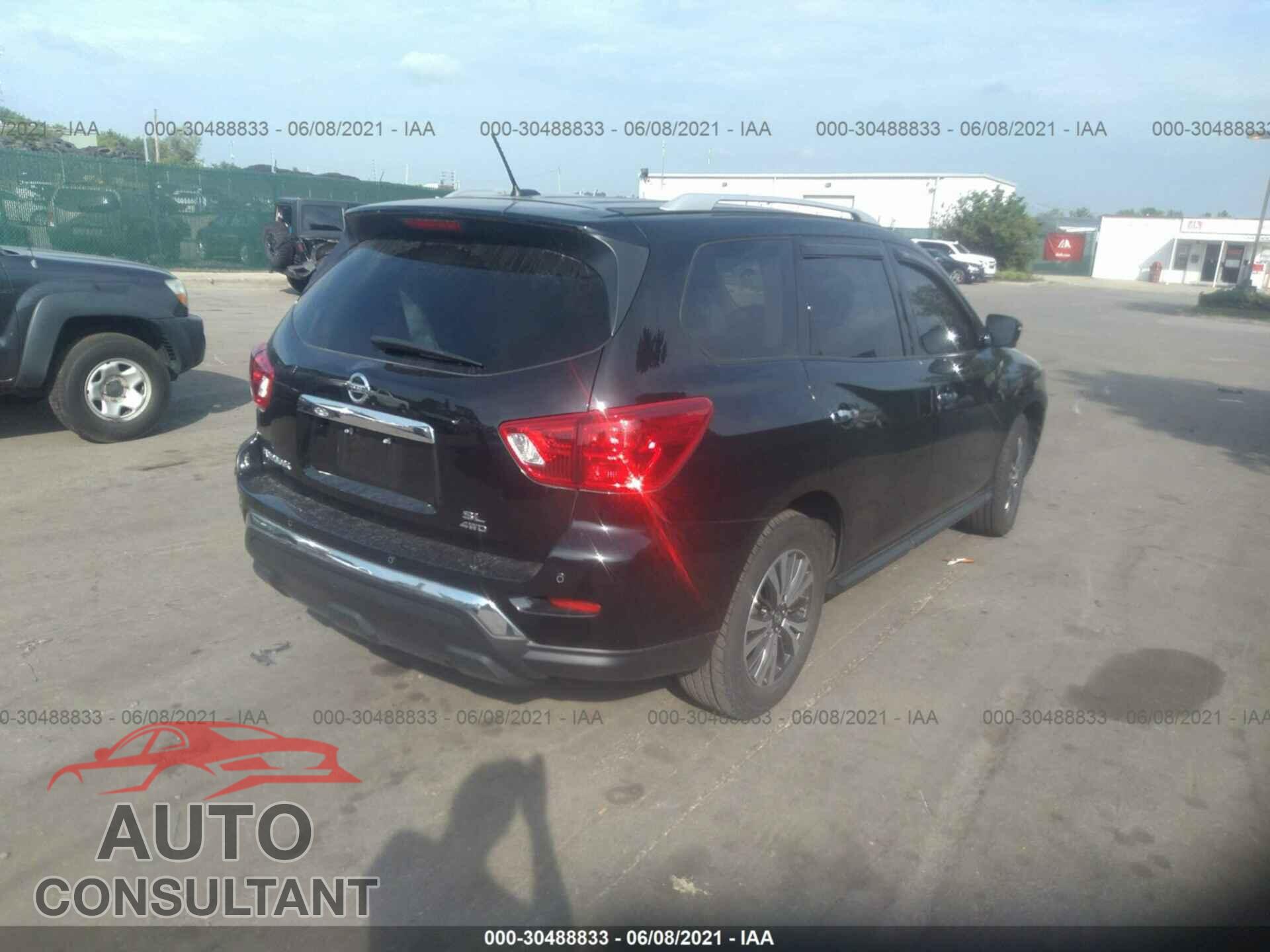NISSAN PATHFINDER 2017 - 5N1DR2MM2HC654438