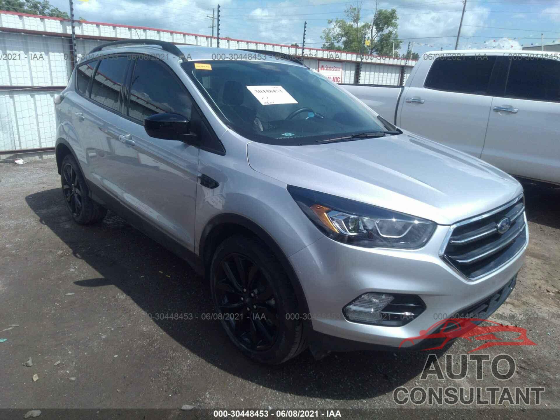 FORD ESCAPE 2019 - 1FMCU9GD8KUA04996