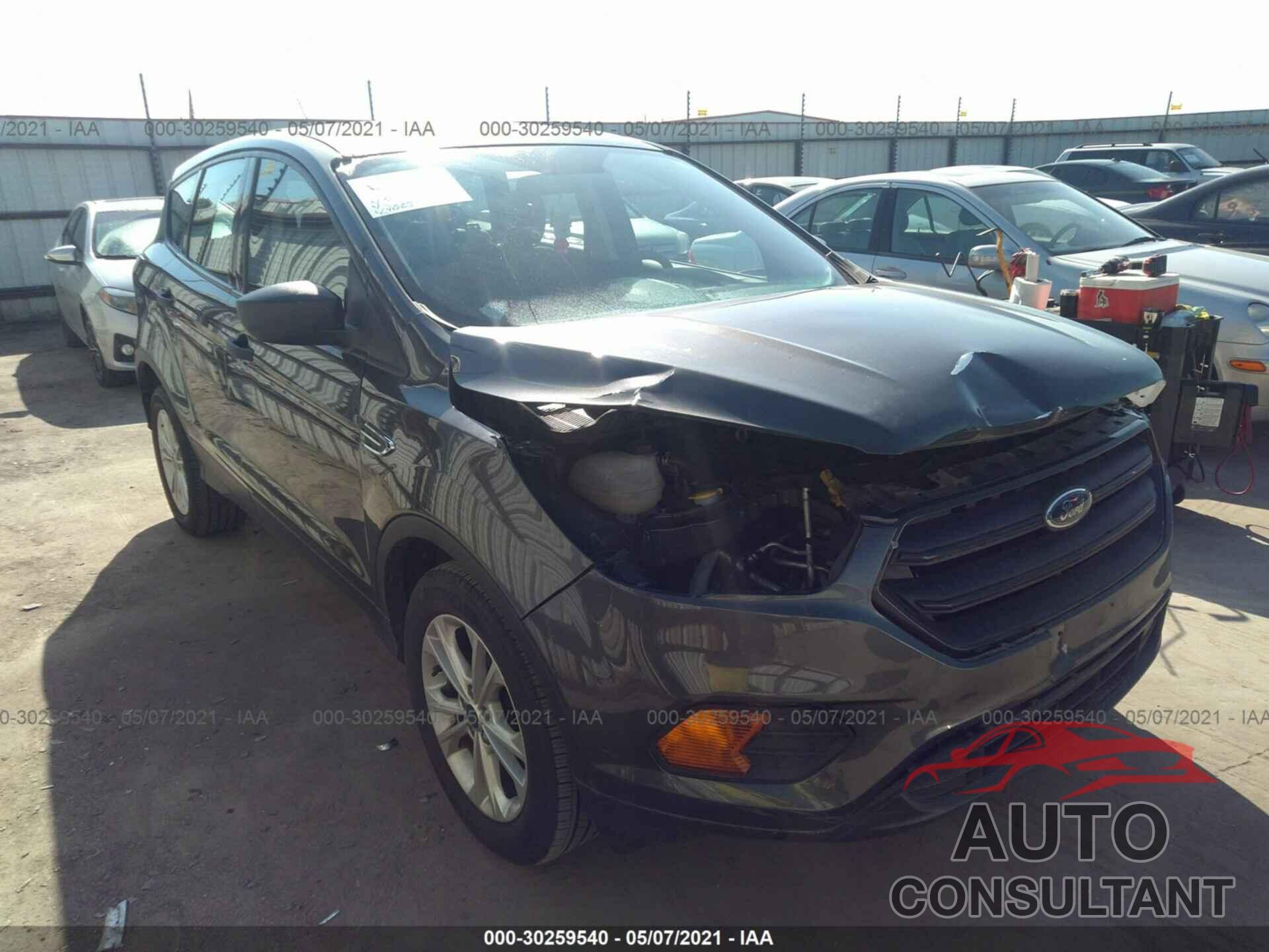 FORD ESCAPE 2018 - 1FMCU0F75JUB81737