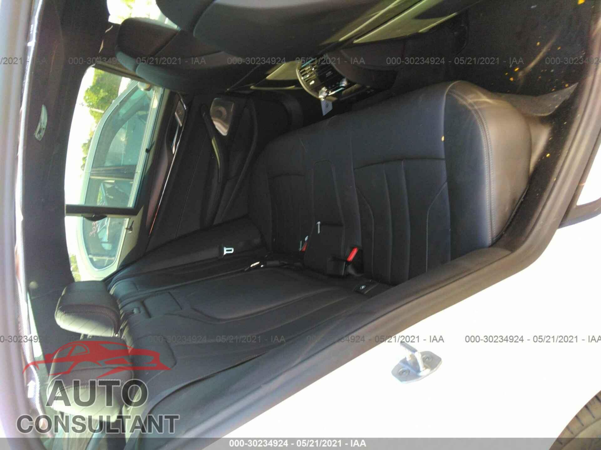 BMW M5 2021 - WBS83CH08MCF27669
