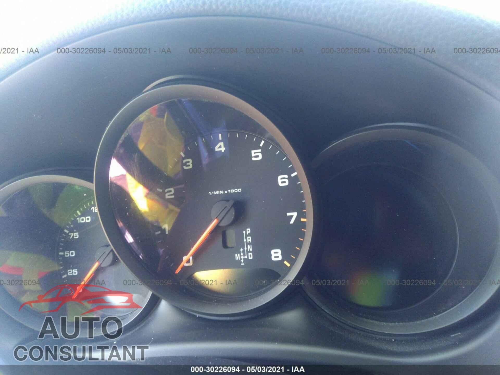 PORSCHE MACAN 2017 - WP1AA2A57HLB00550