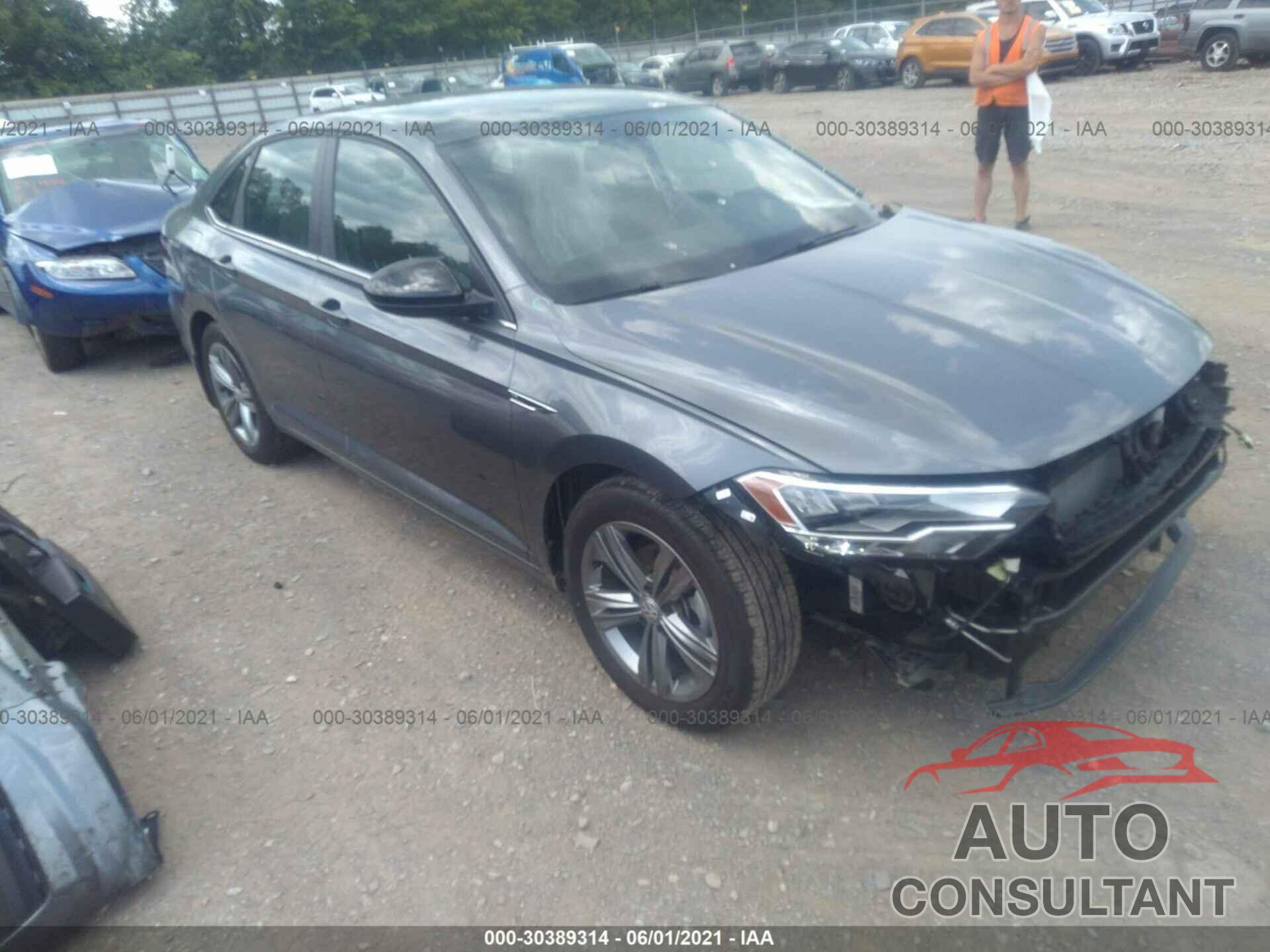 VOLKSWAGEN JETTA 2020 - 3VWCB7BU1LM049741