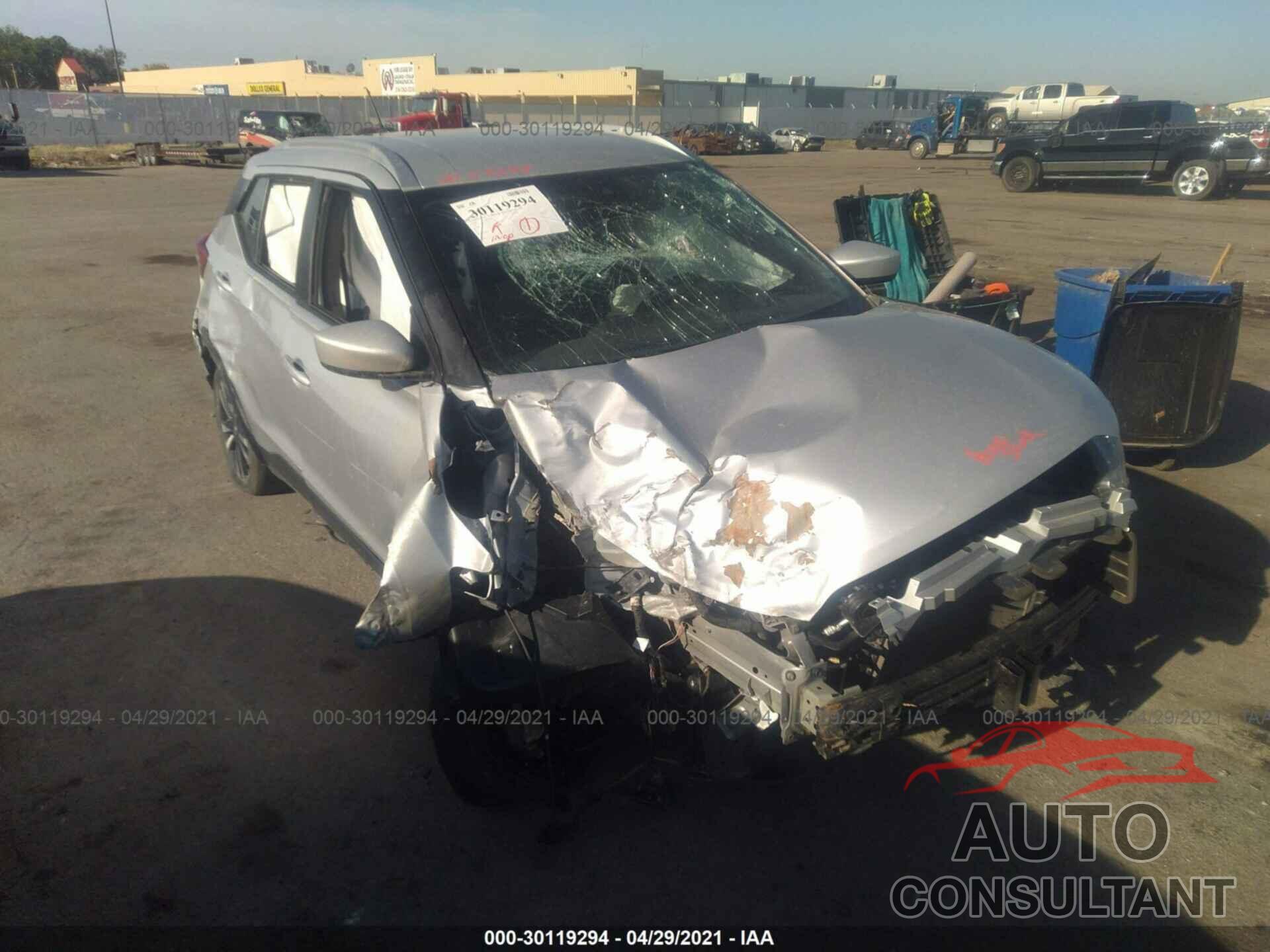 NISSAN KICKS 2020 - 3N1CP5CV9LL479185