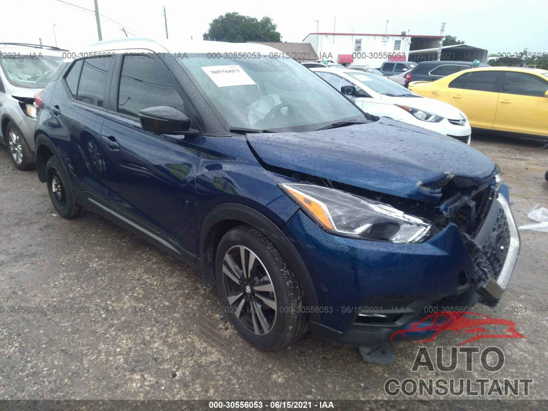 NISSAN KICKS 2019 - 3N1CP5CU8KL528995