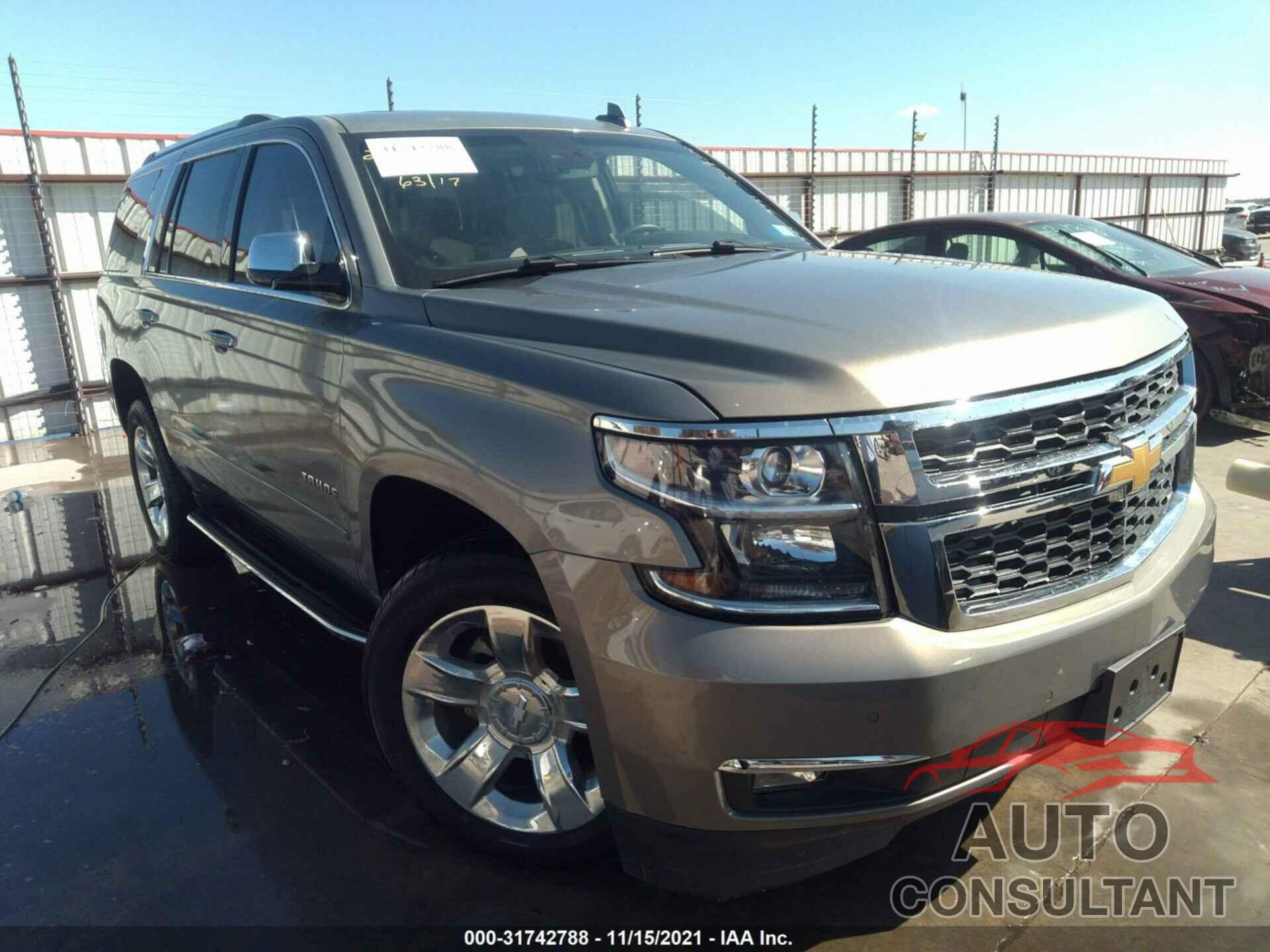 CHEVROLET TAHOE 2017 - 1GNSCCKC3HR303751