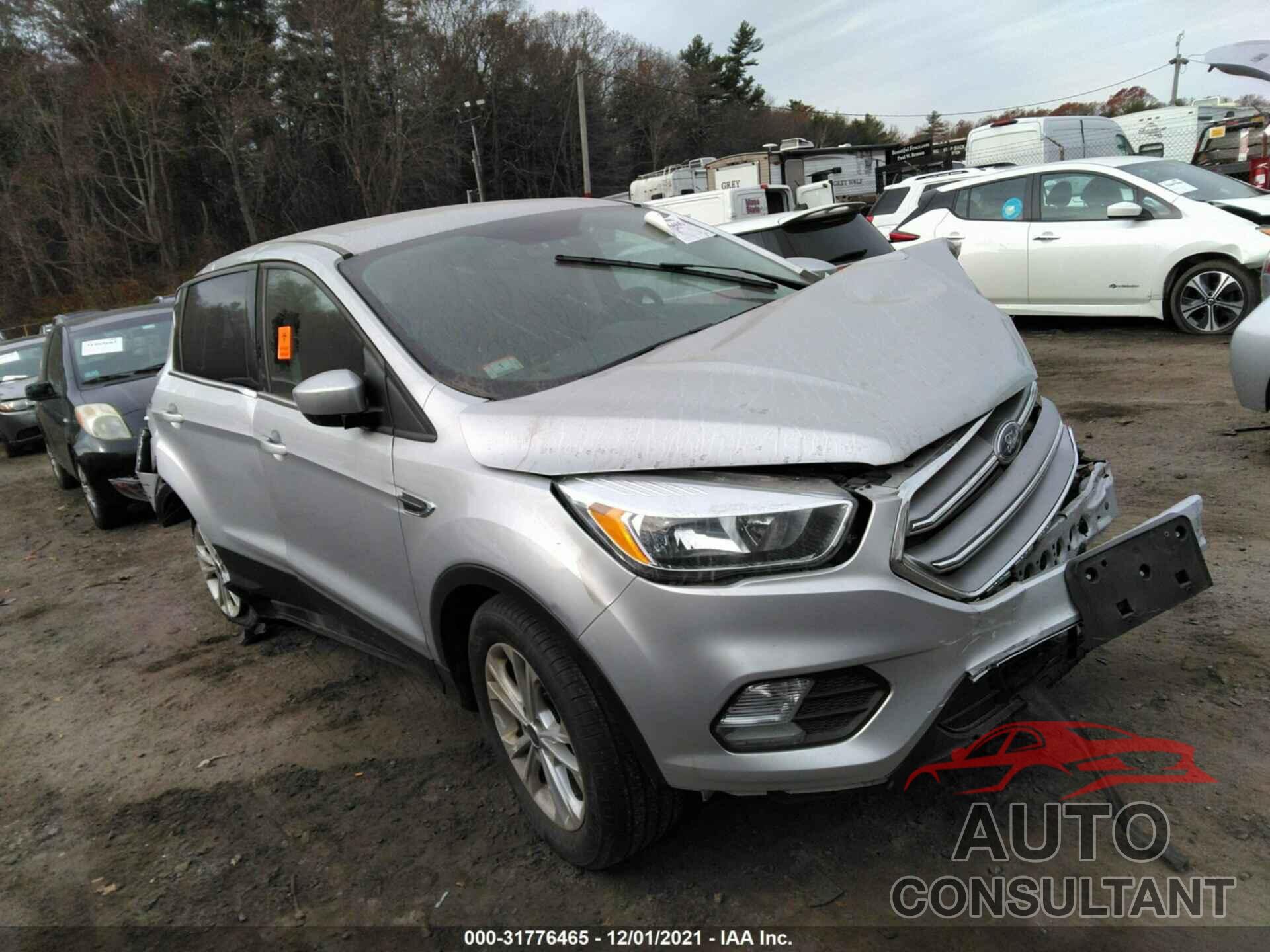 FORD ESCAPE 2017 - 1FMCU9GD8HUD14073