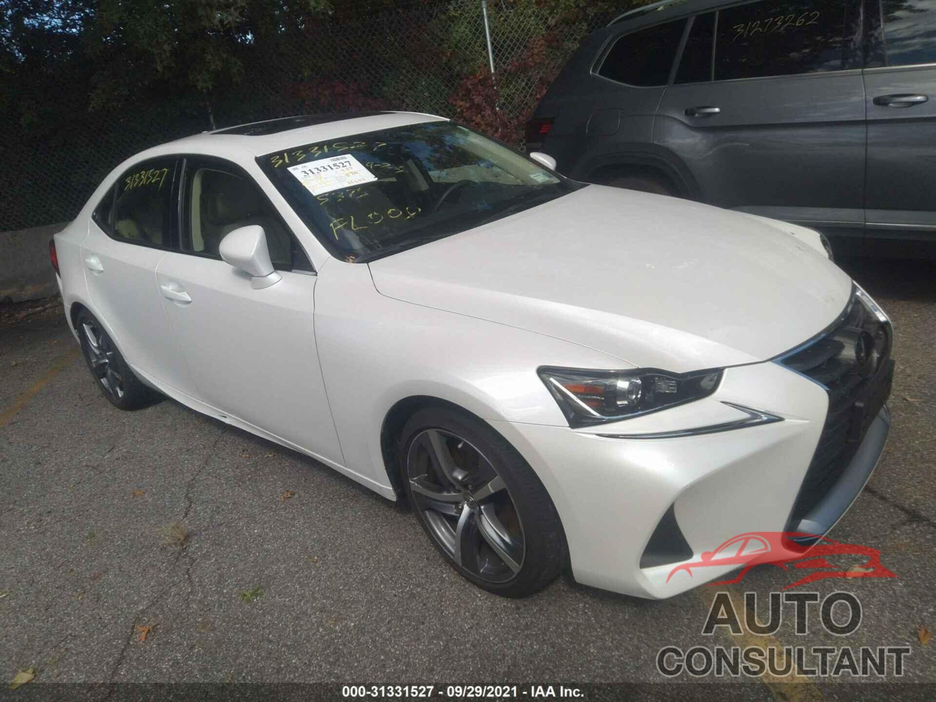 LEXUS IS 2019 - JTHC81D27K5034545