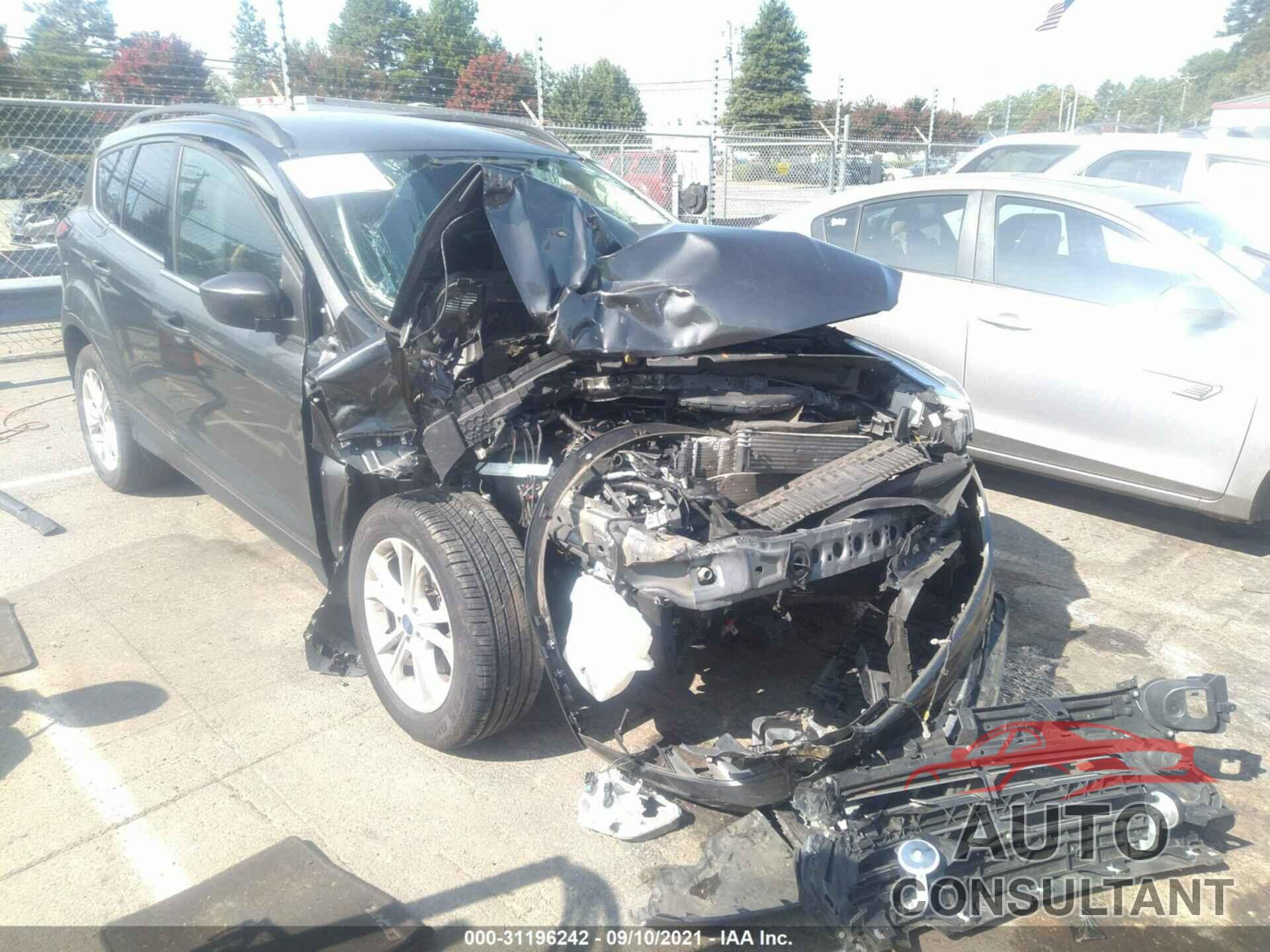 FORD ESCAPE 2017 - 1FMCU0GD3HUE76902