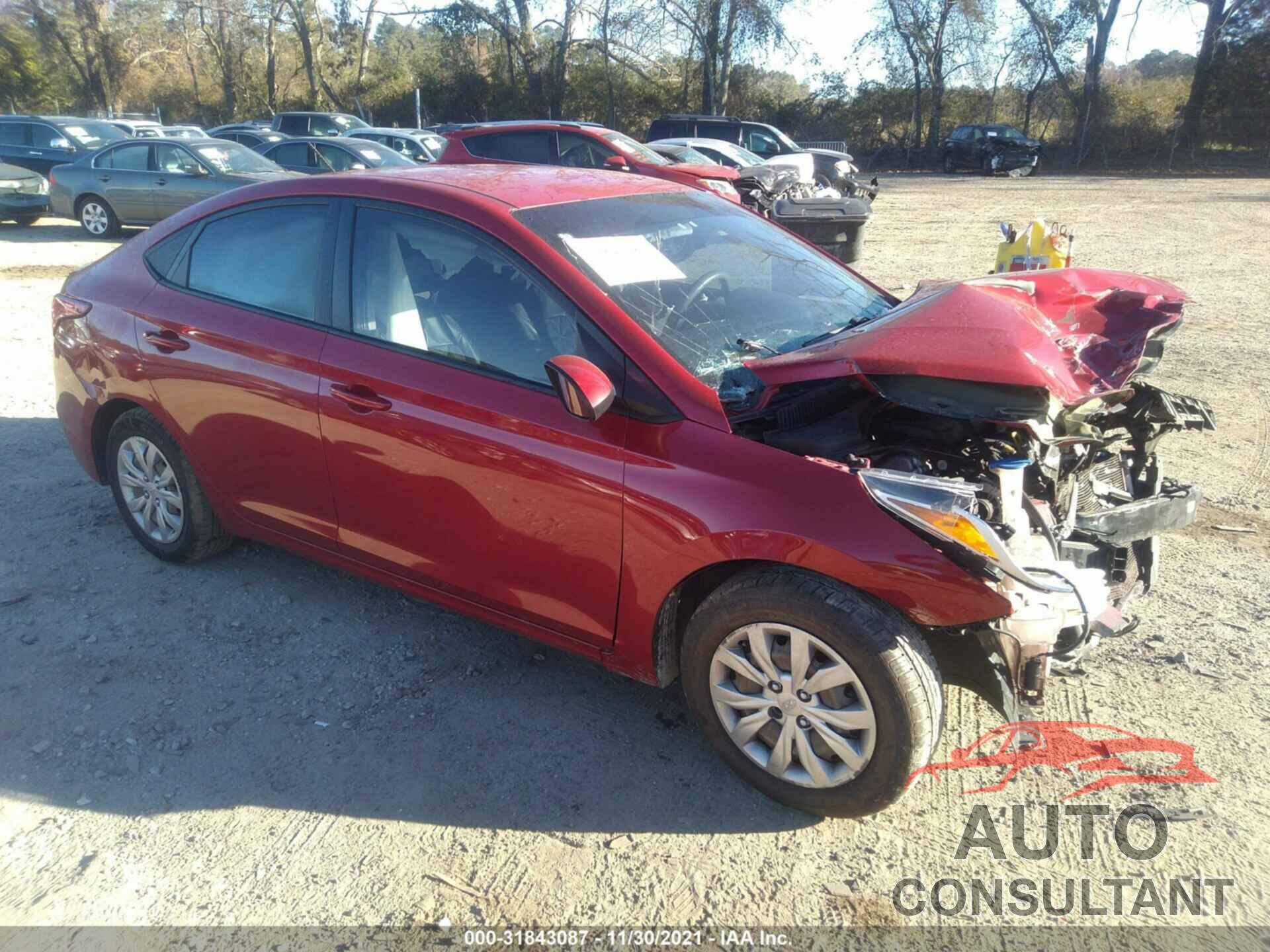 HYUNDAI ACCENT 2018 - 3KPC24A33JE035132
