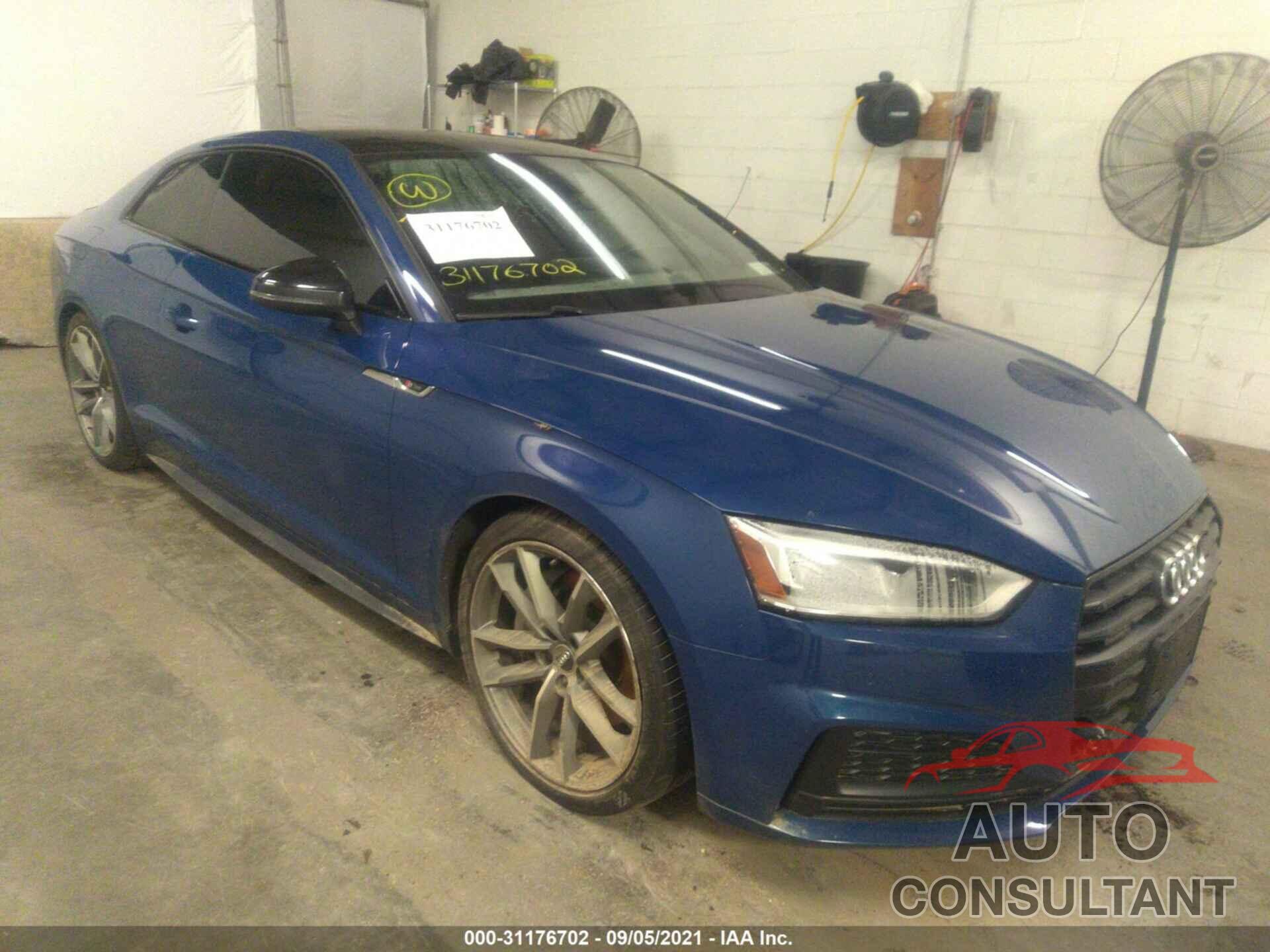 AUDI A5 COUPE 2019 - WAUTNAF52KA014001