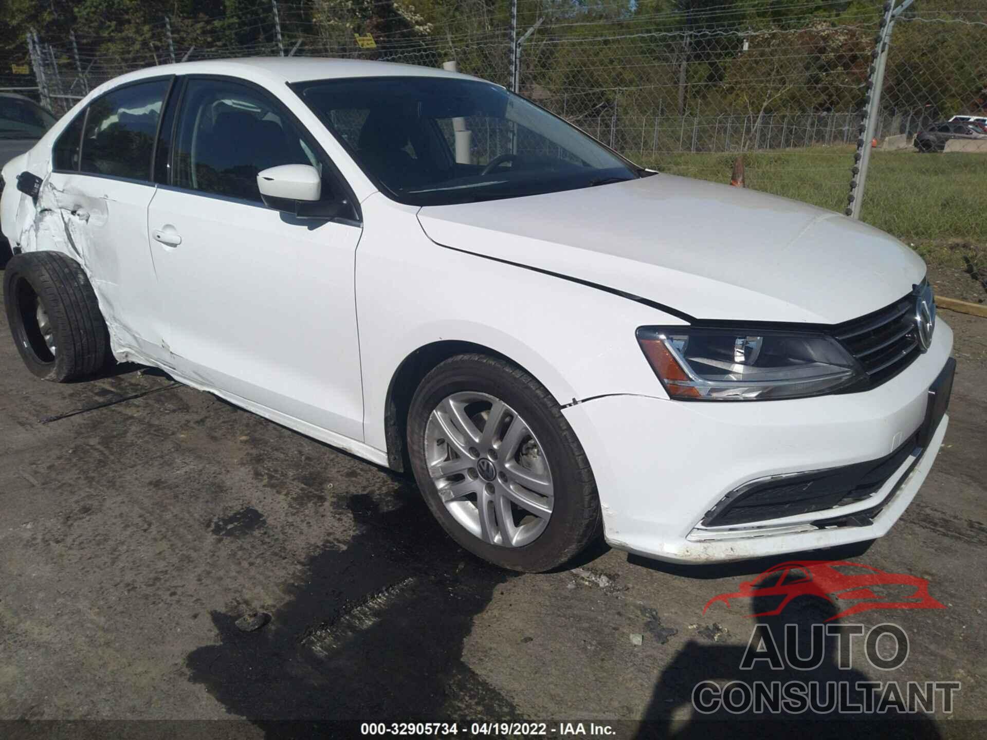 VOLKSWAGEN JETTA 2017 - 3VW2B7AJ5HM327616