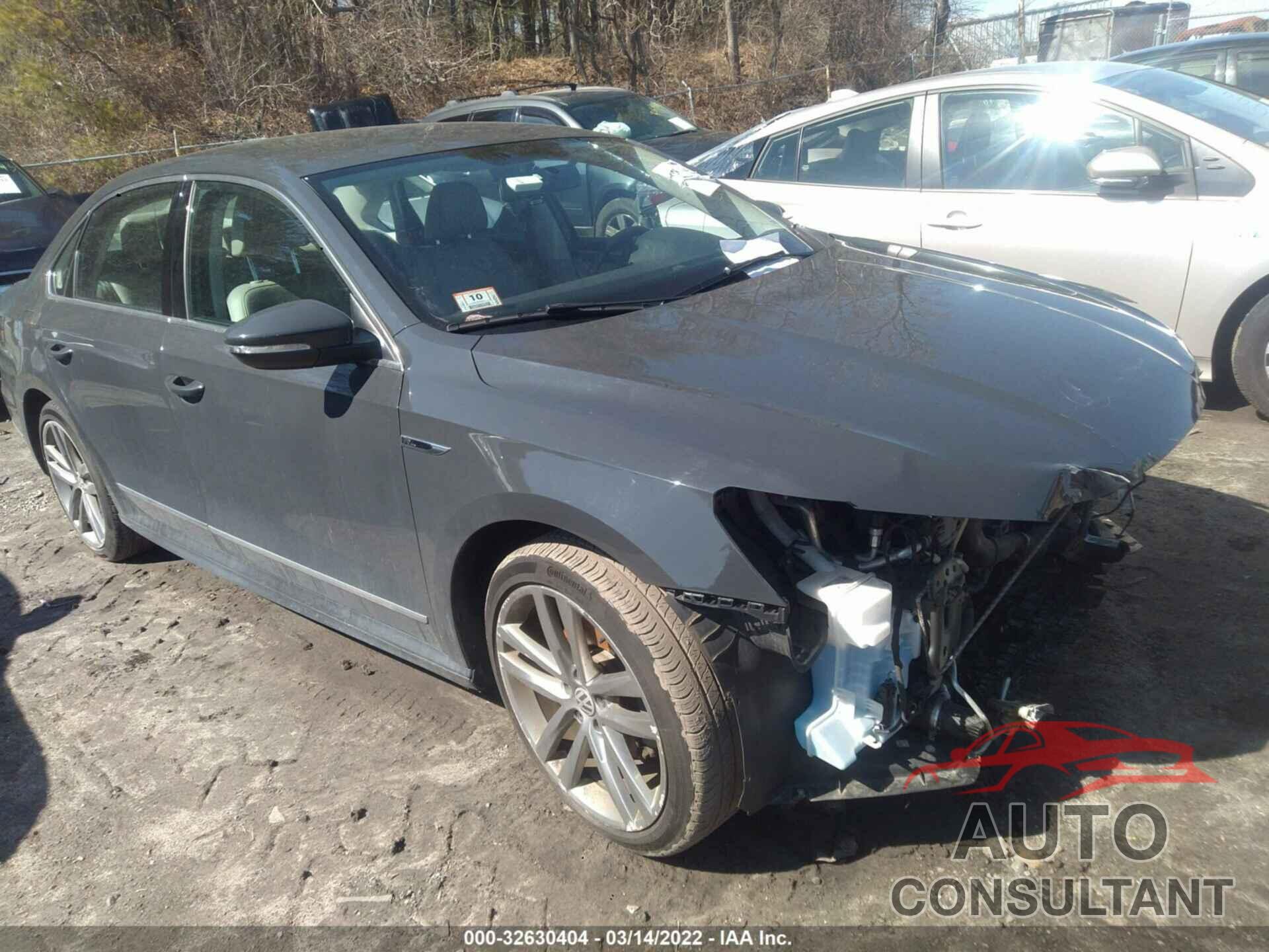 VOLKSWAGEN PASSAT 2017 - 1VWDT7A39HC082876
